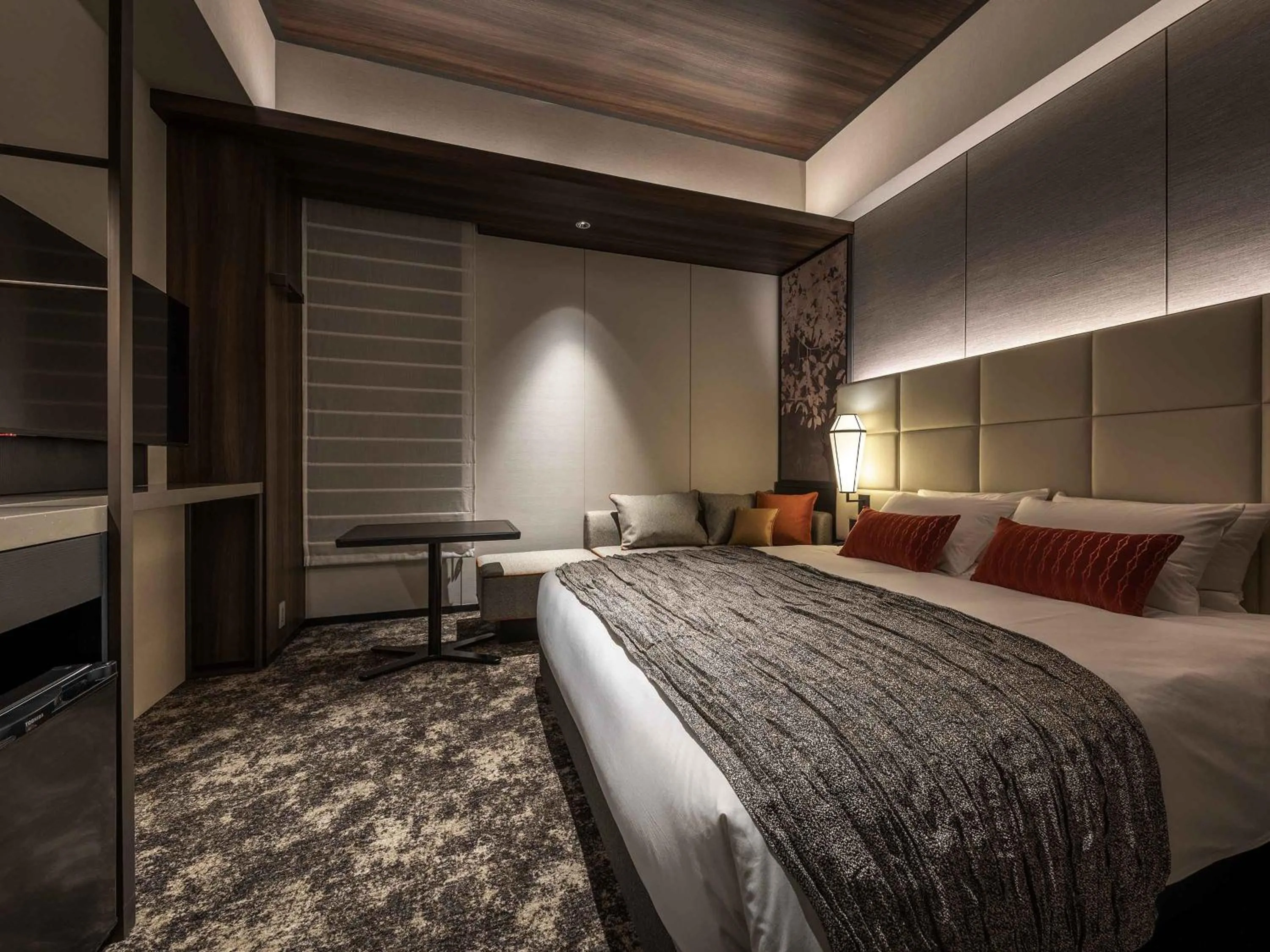 Photo of the whole room, Bed in Solaria Nishitetsu Hotel Sapporo