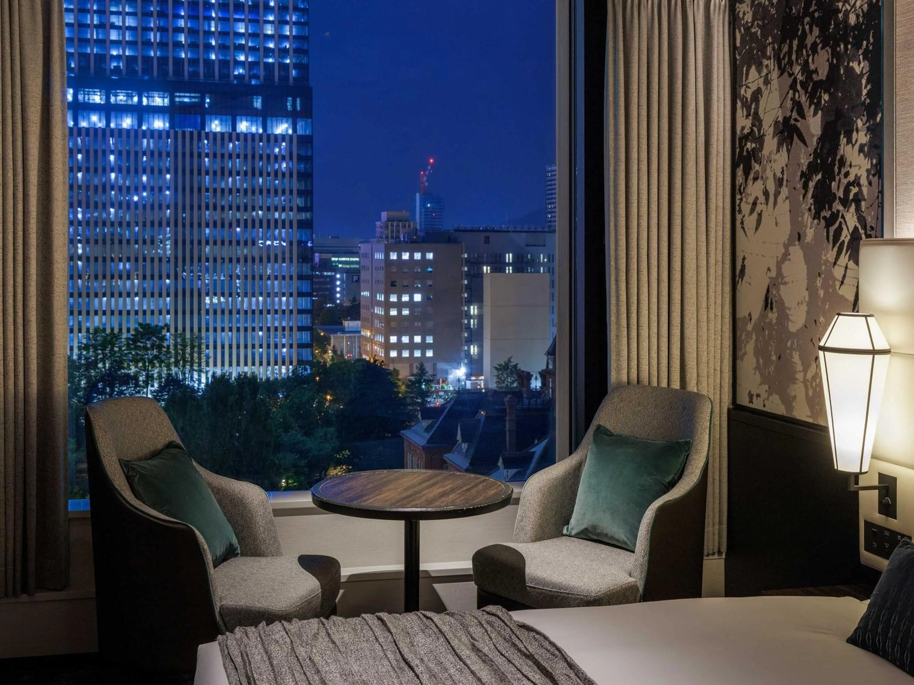 Photo of the whole room, Bed in Solaria Nishitetsu Hotel Sapporo