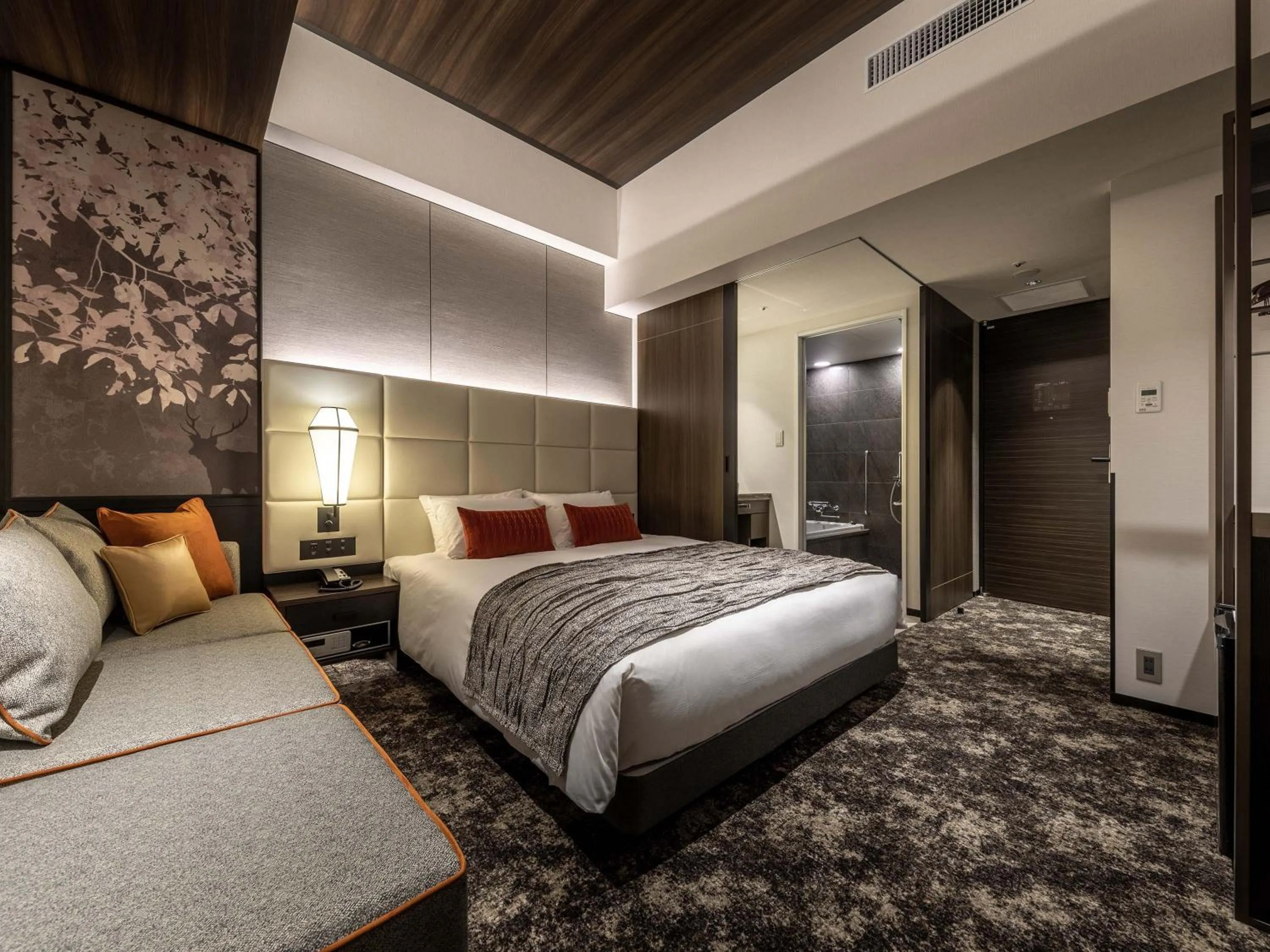 Photo of the whole room, Bed in Solaria Nishitetsu Hotel Sapporo