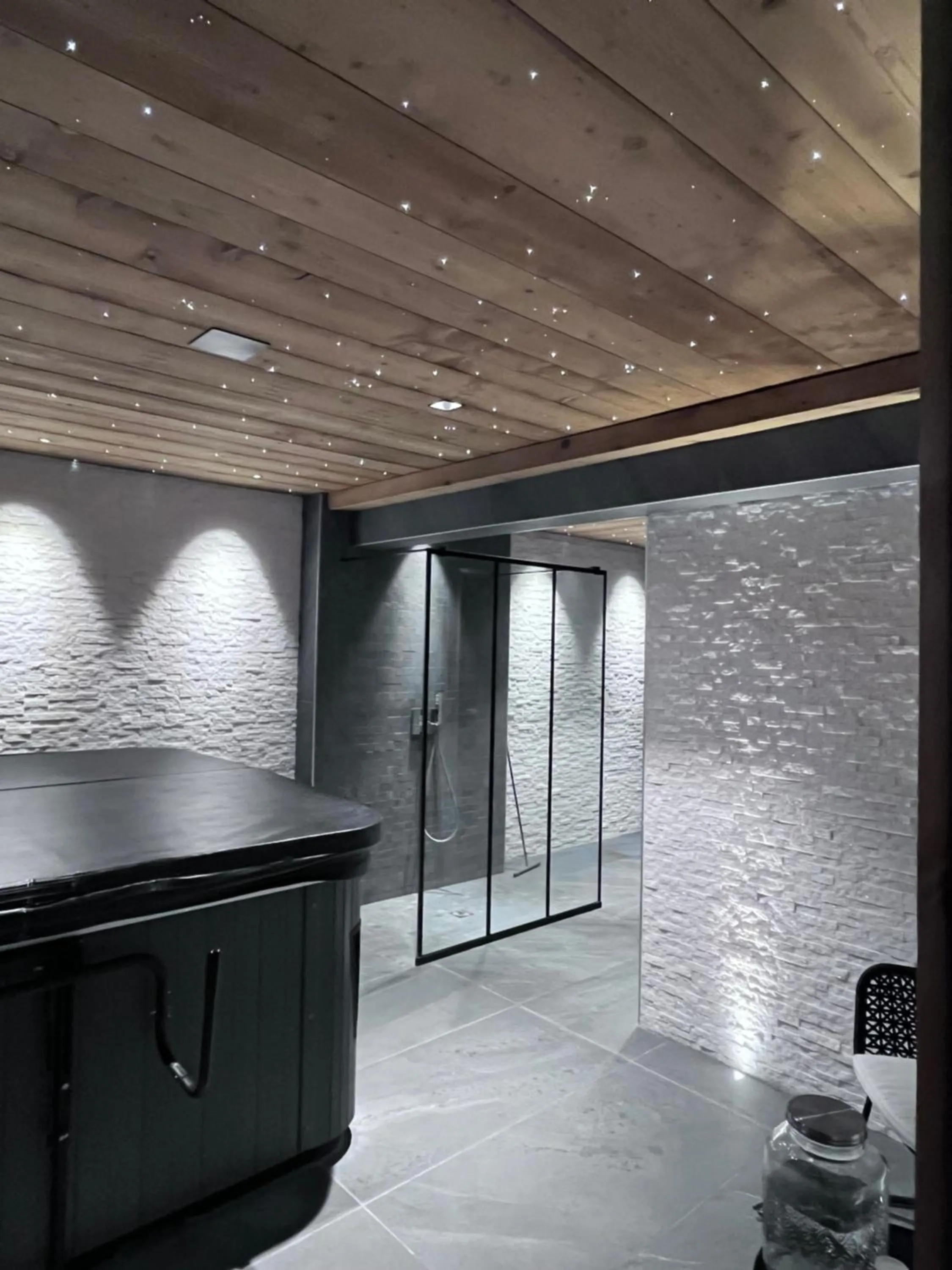 Shower in Chalet Téléporté