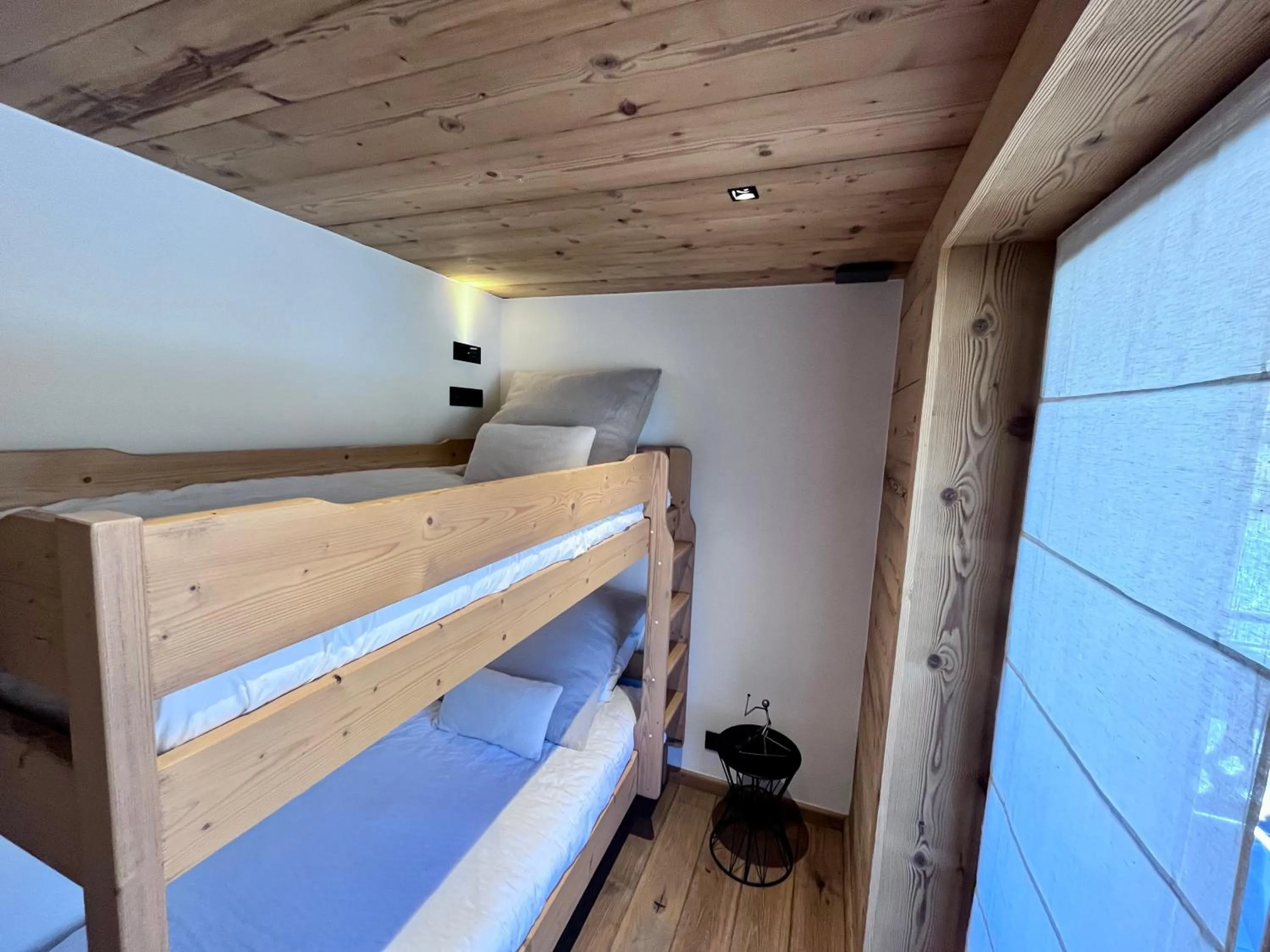 Bedroom, Bed in Chalet Téléporté