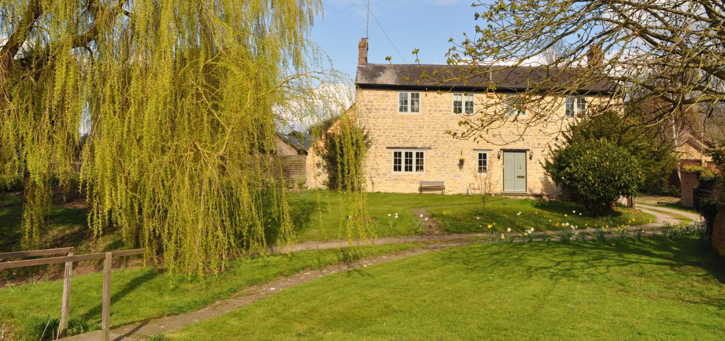 Property building in Home Farm Bed & Breakfast