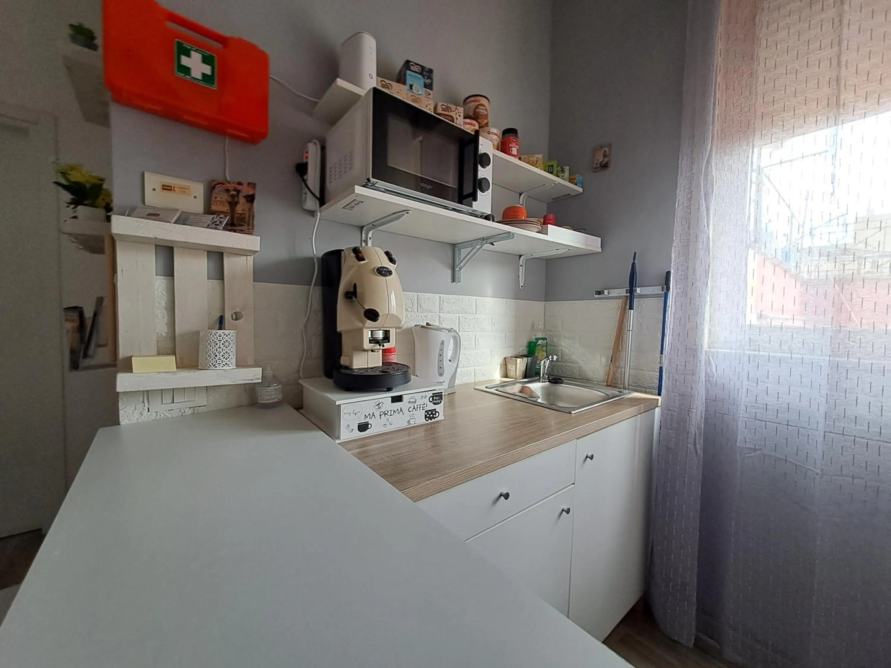 Coffee/tea facilities in Bedroom la stazione