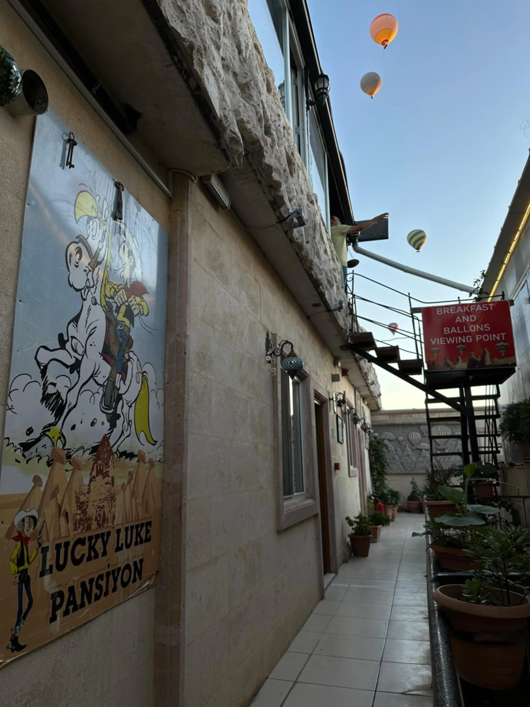 Property building in Lucky Luke Stone House