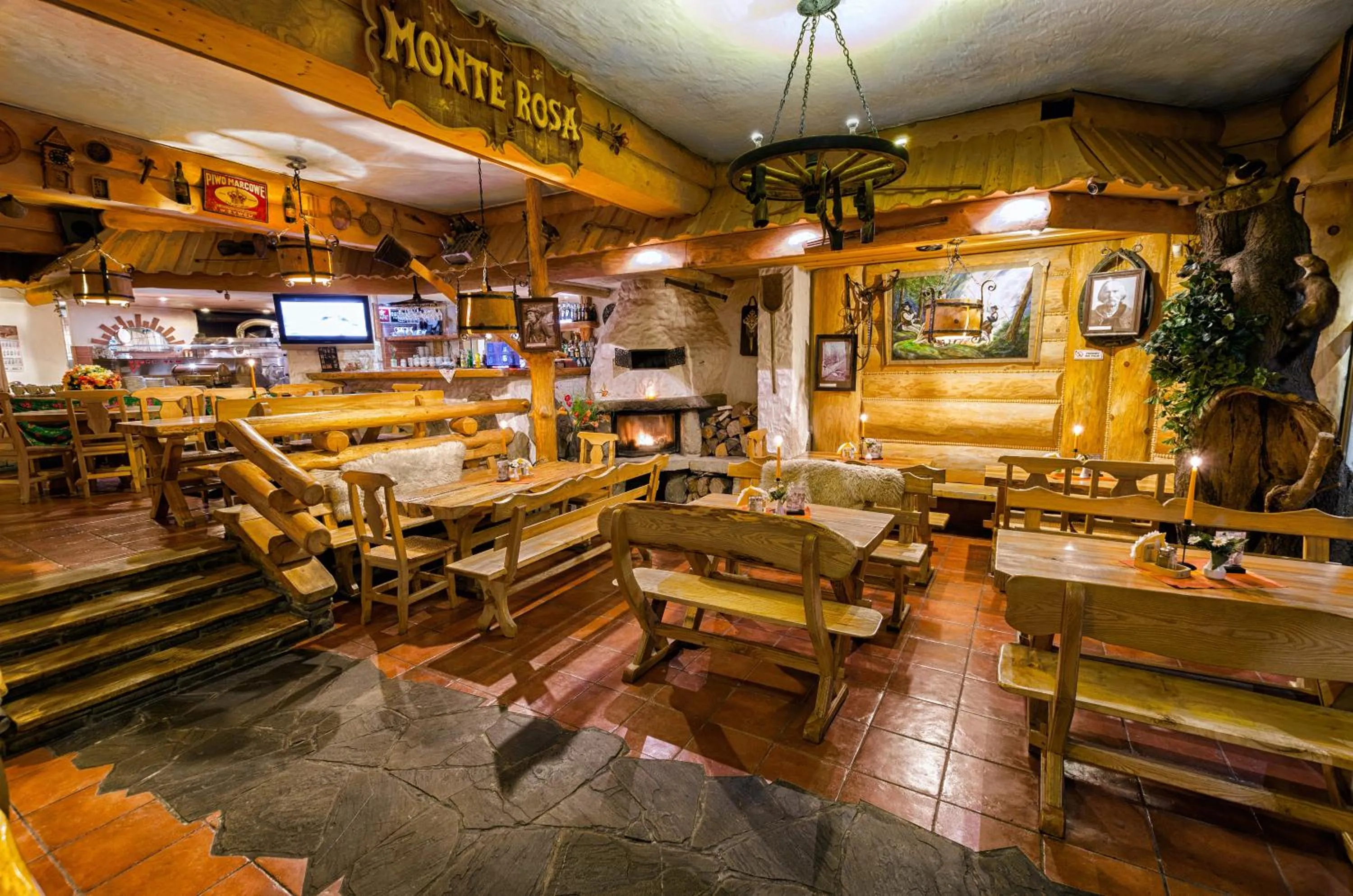 Restaurant/places to eat in Willa Monte Rosa