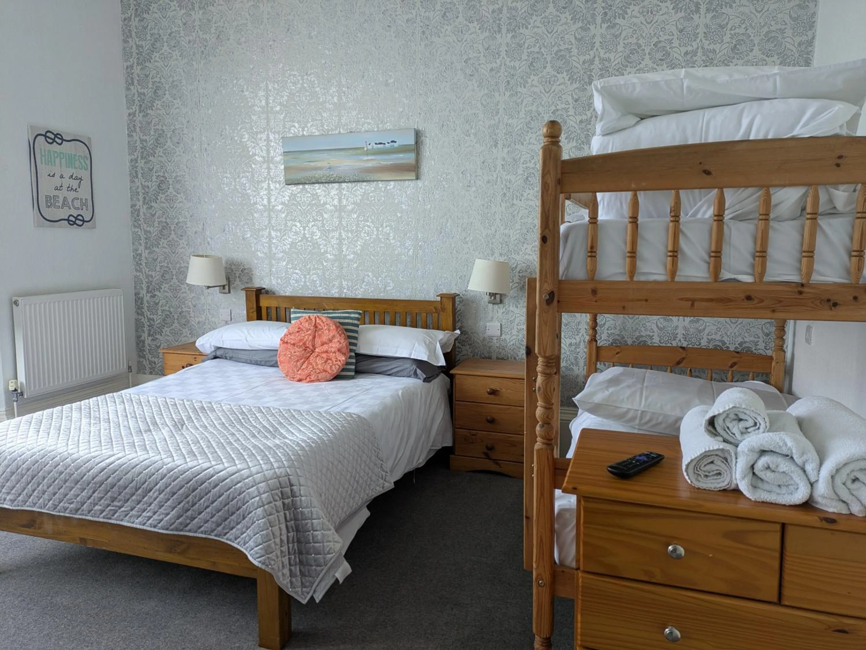 Bed in The Kenton Hotel