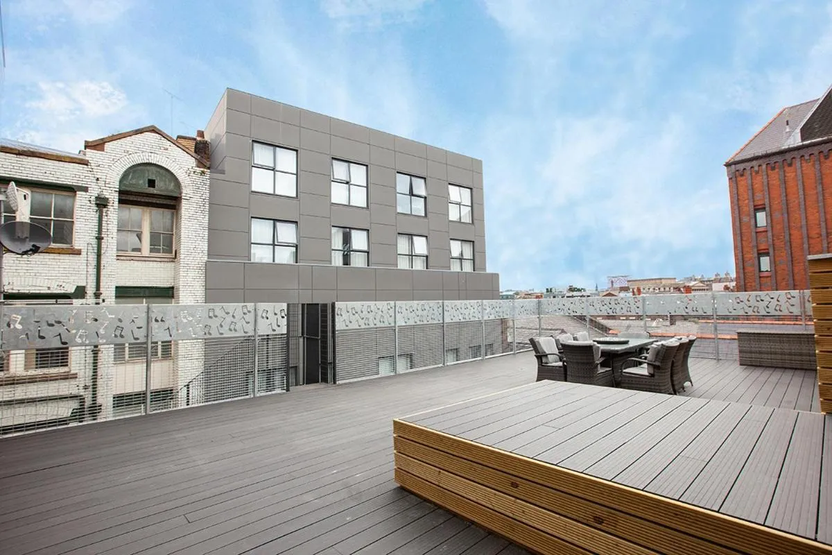 Balcony/Terrace in SGT Peppers Mathew Street Apartments By Happy Days