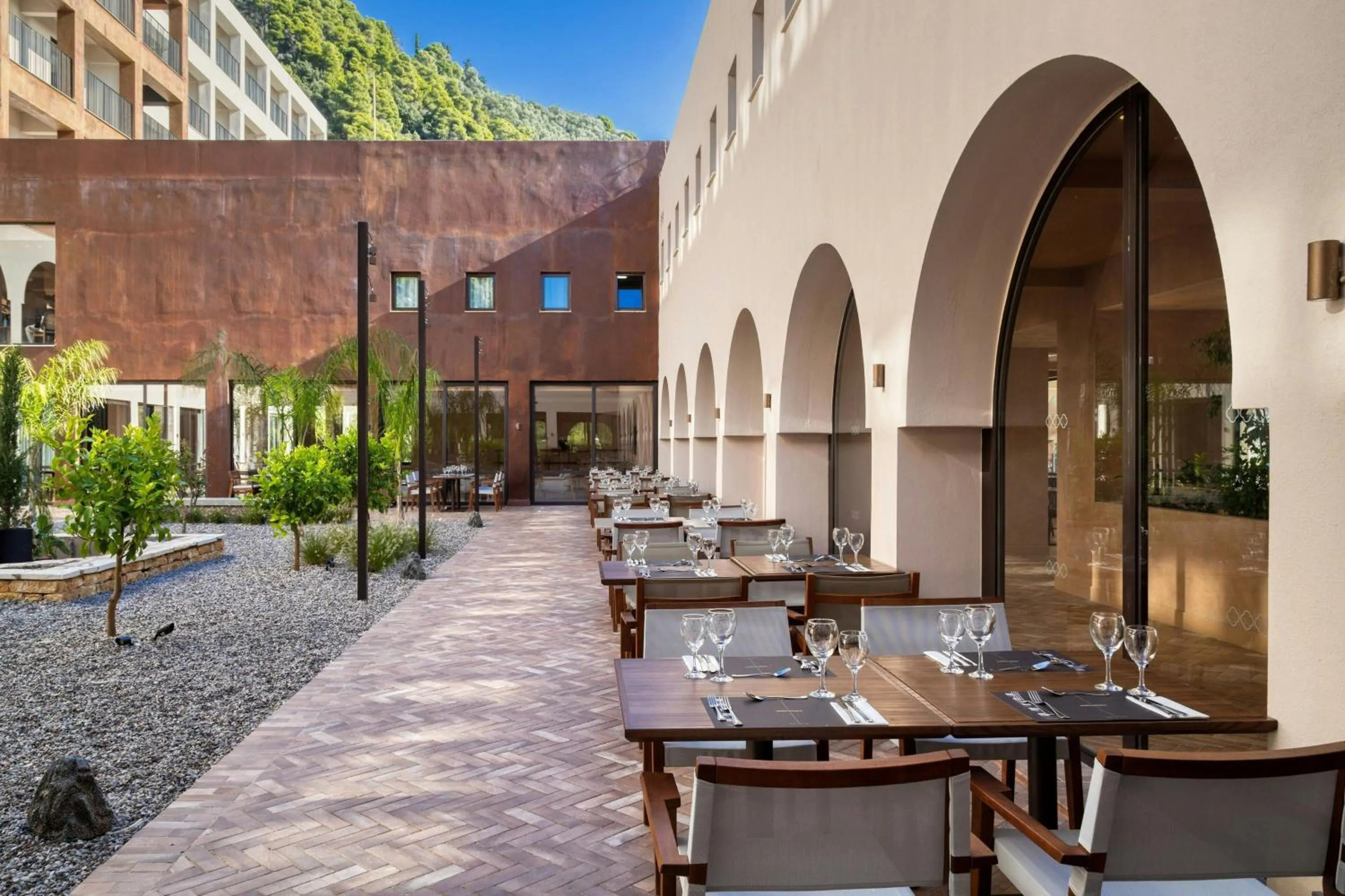 Restaurant/places to eat in Domes of Corfu, Autograph Collection