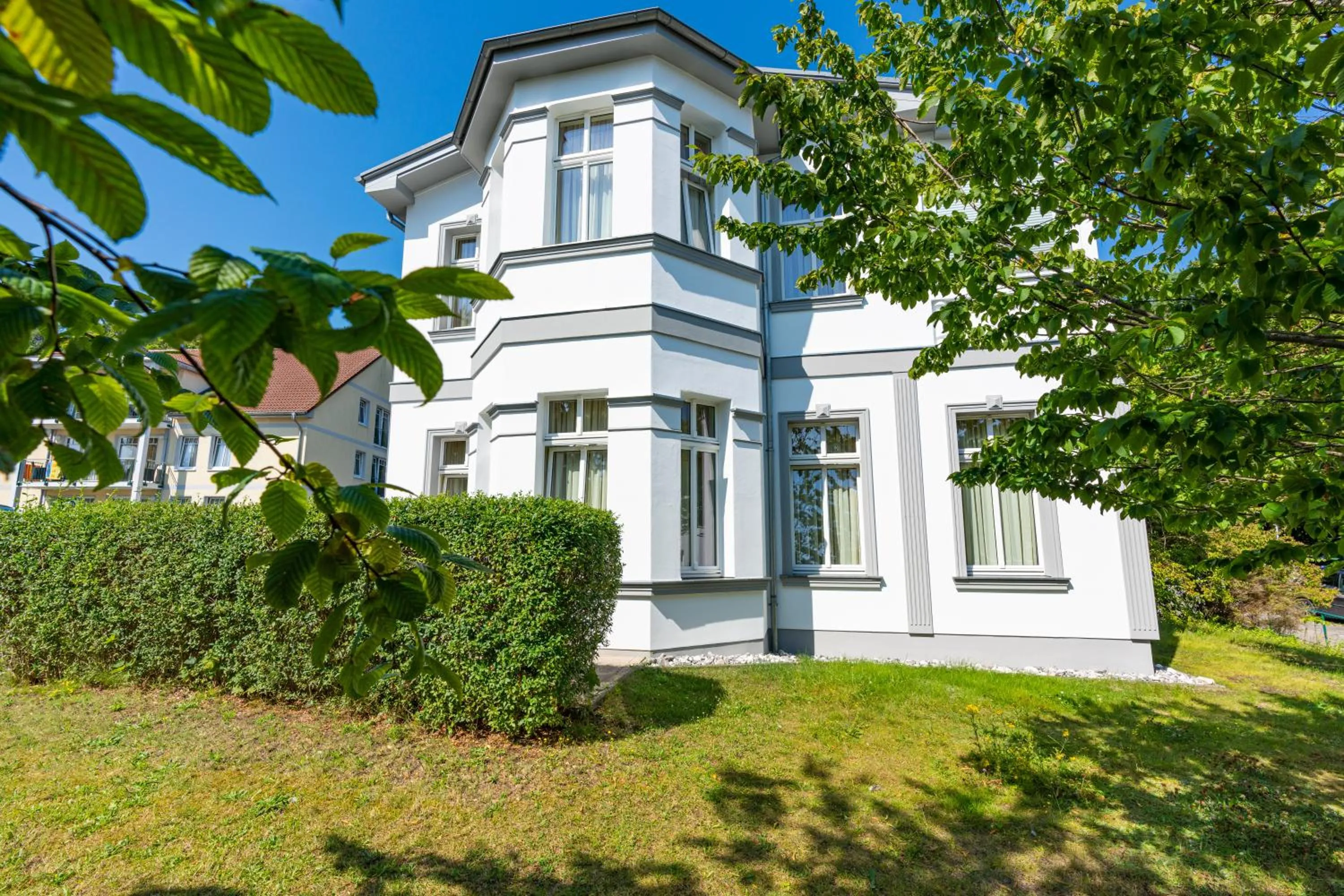 Property building in Ostseehotel Villen im Park - ein Rovell Hotel