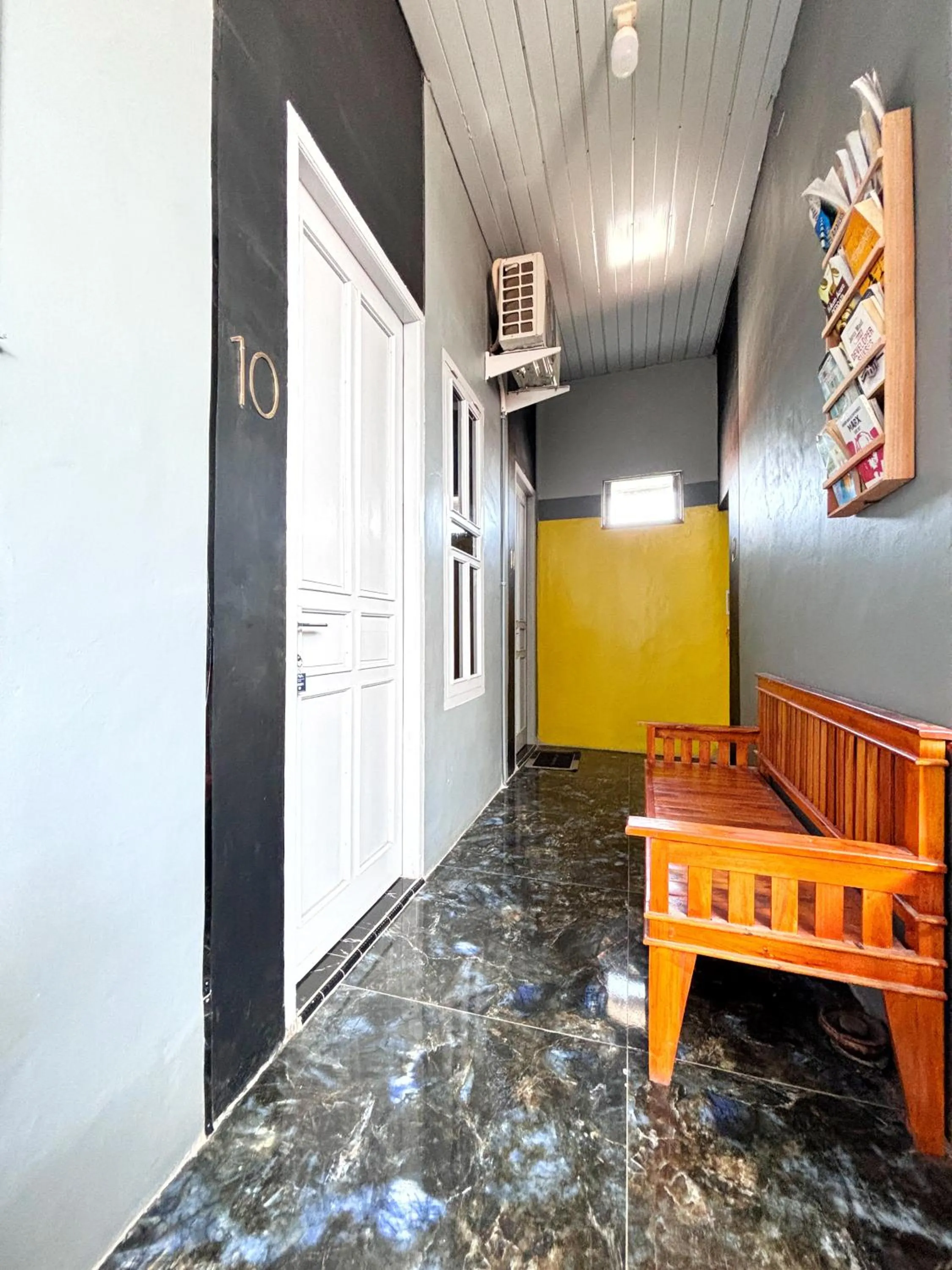 Property building in Kost Harian Semarang Murah