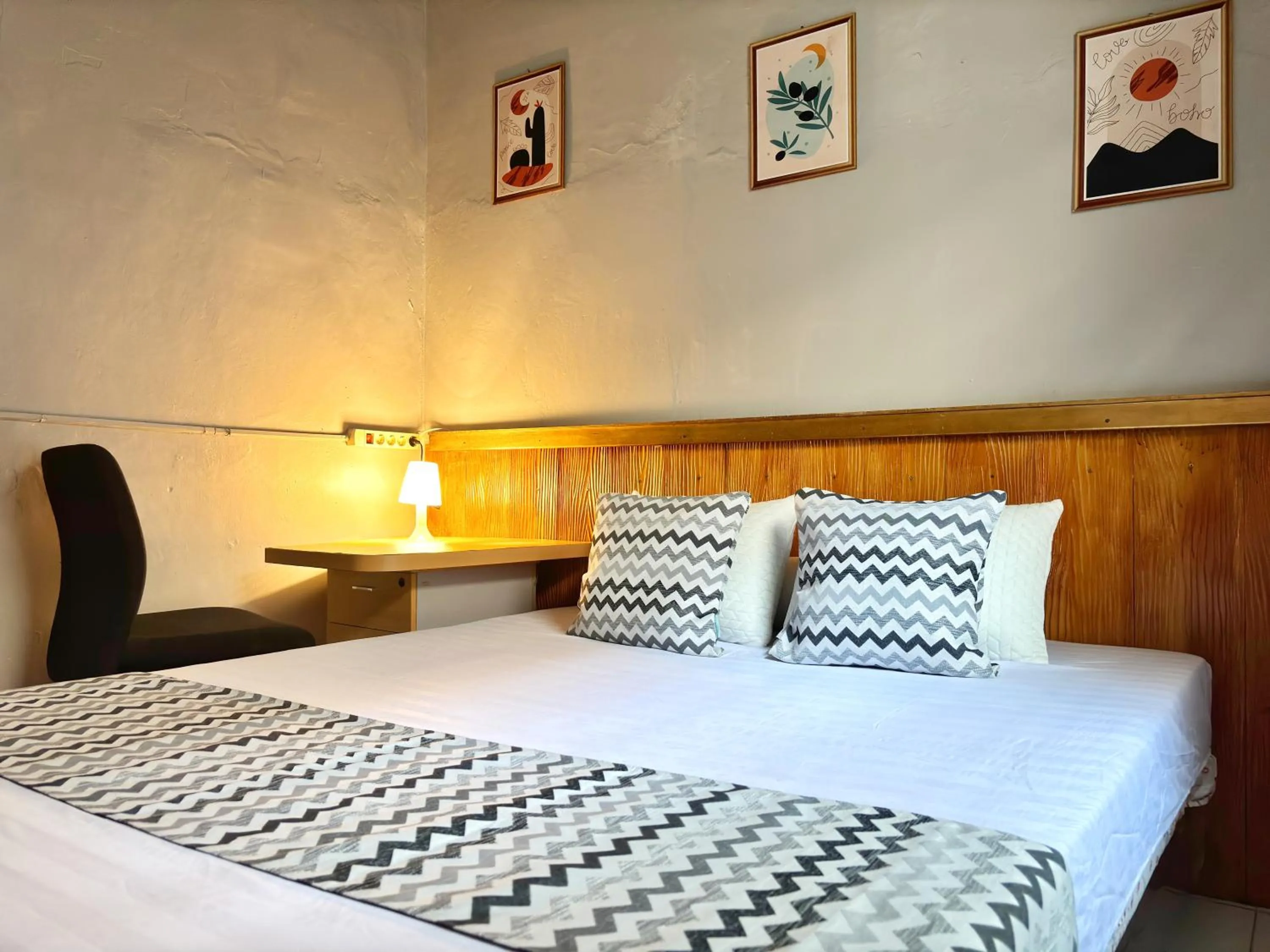 Bed in Kost Harian Semarang Murah