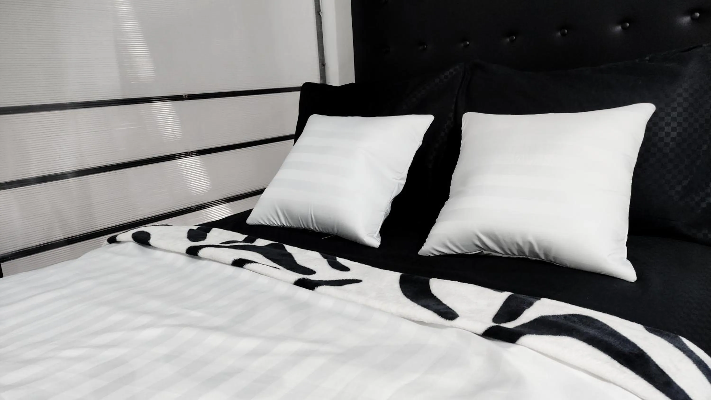 Bedroom, Bed in Kost Harian Semarang Murah