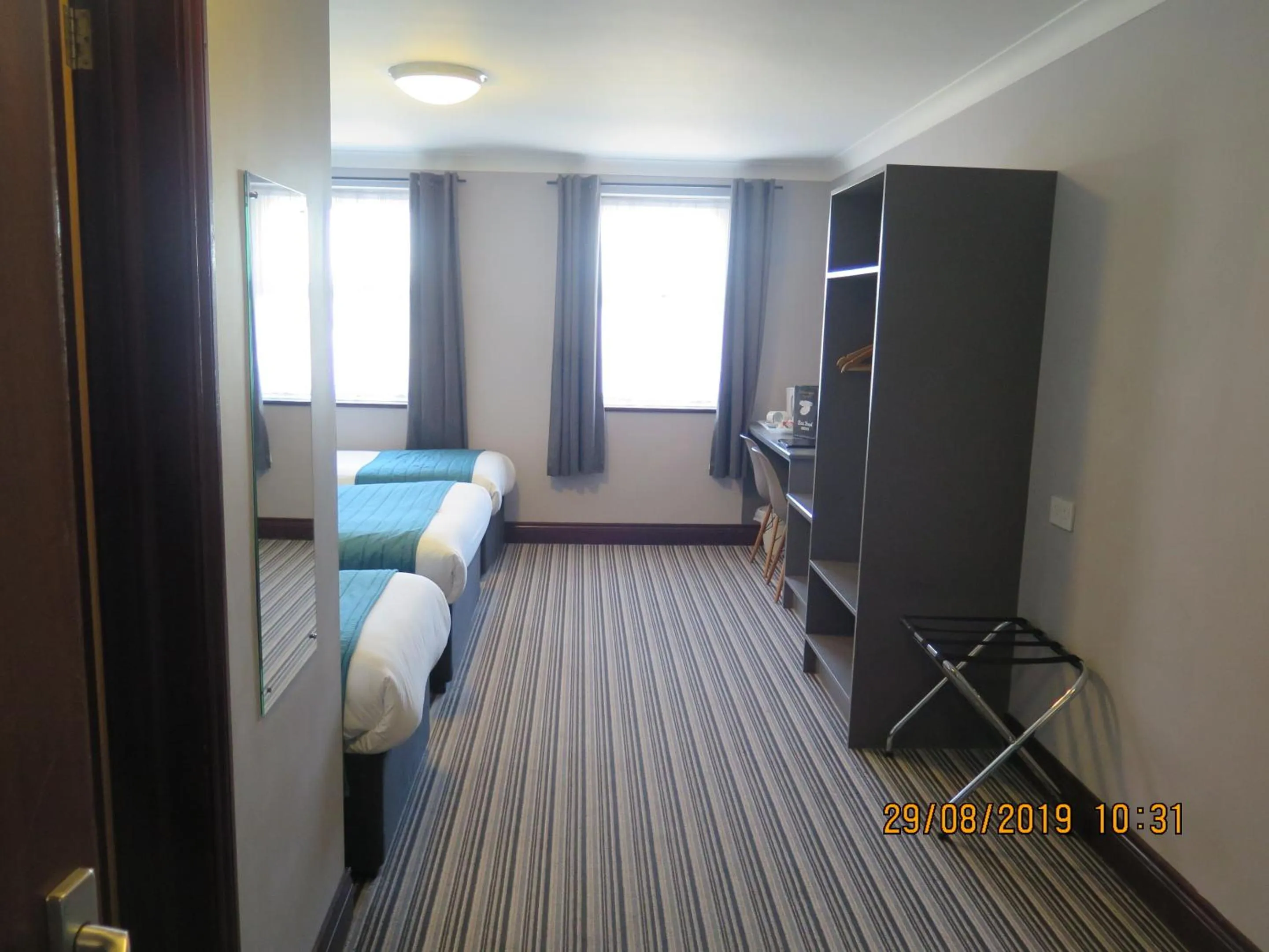 Bedroom, Bed in Oyster Fleet Hotel