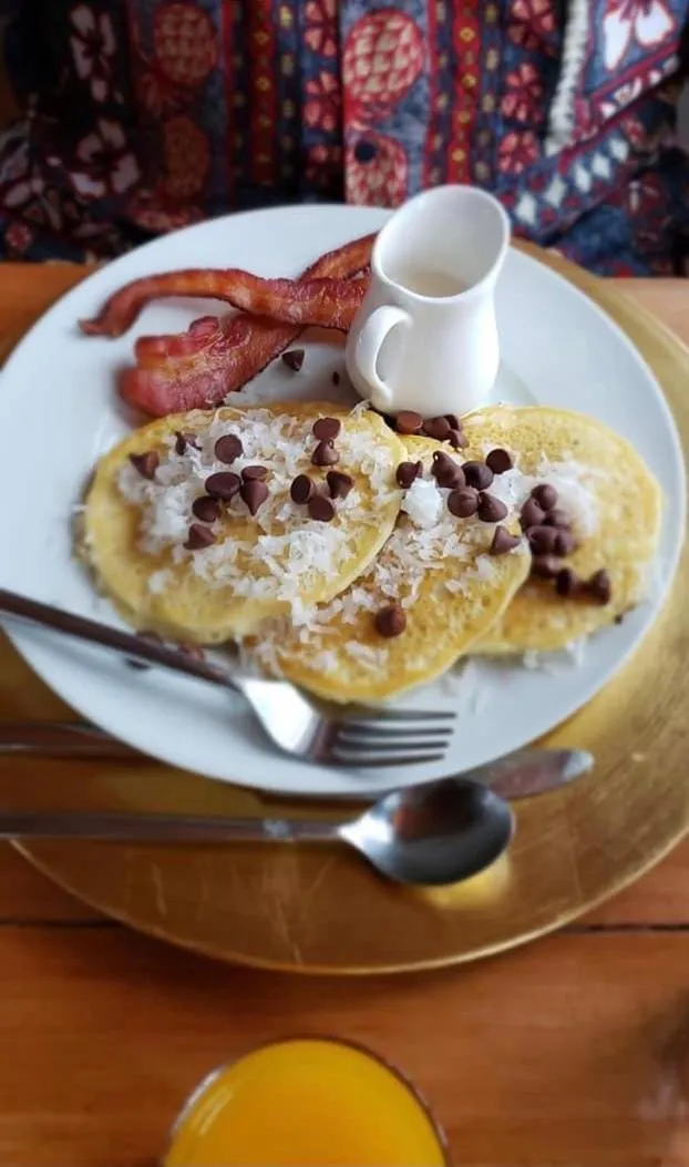 Breakfast in The Newport Belle