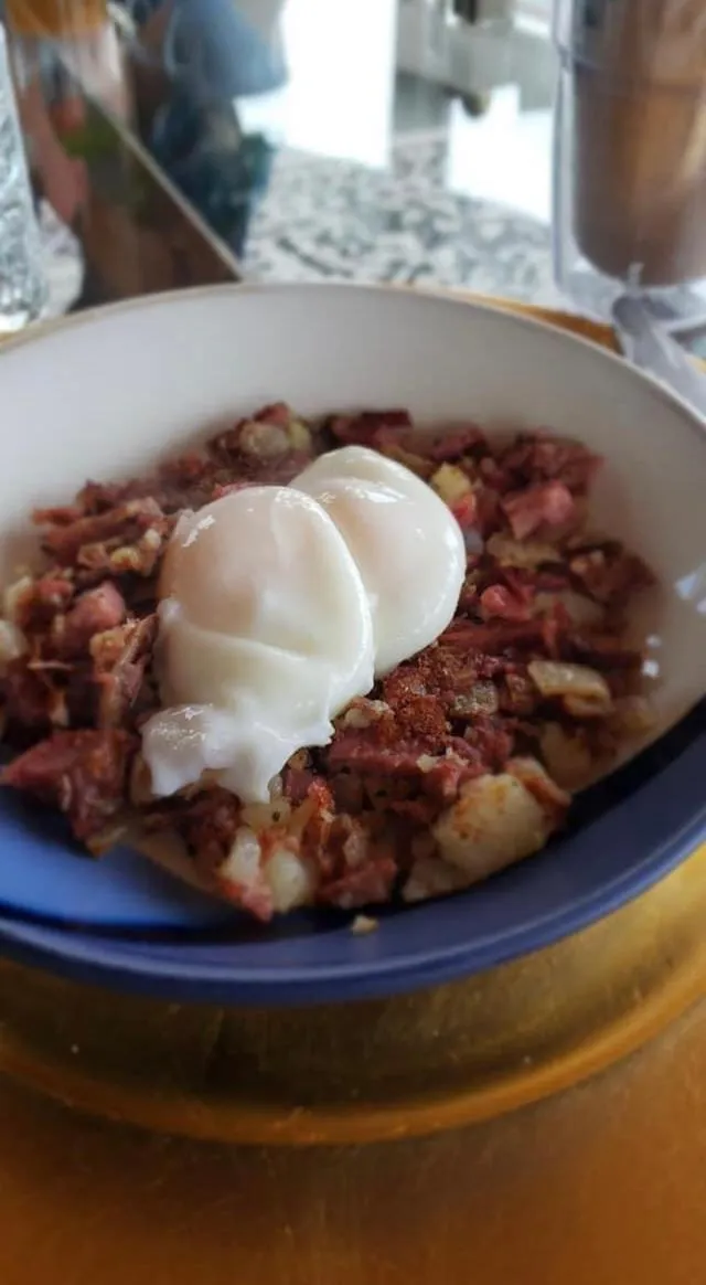 Breakfast in The Newport Belle