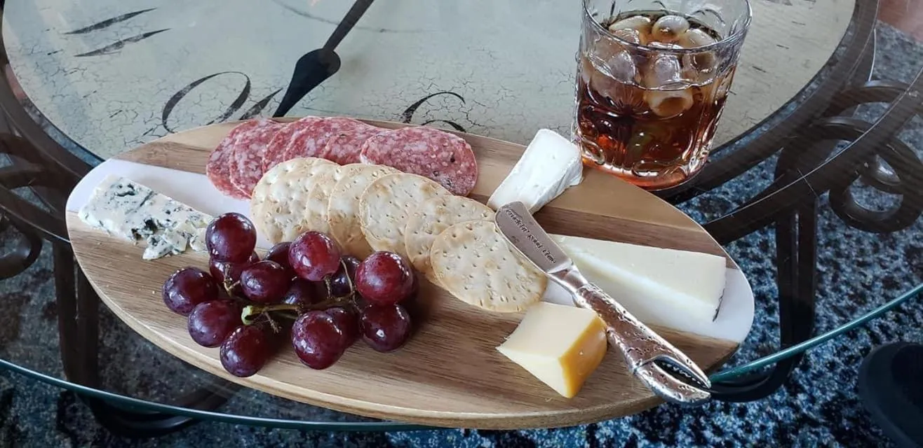 Breakfast in The Newport Belle