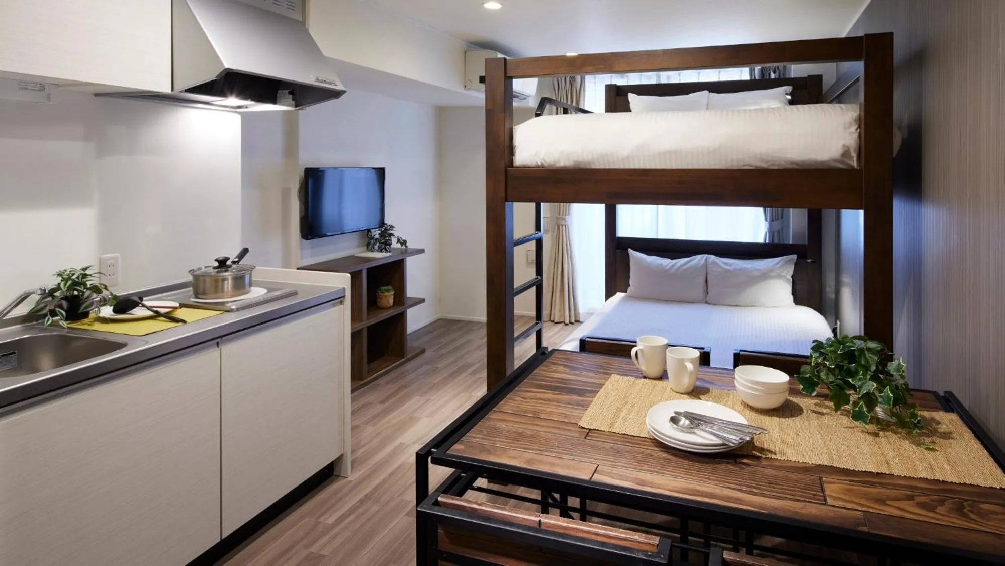 Standard Quadruple Room in Minn Kamata