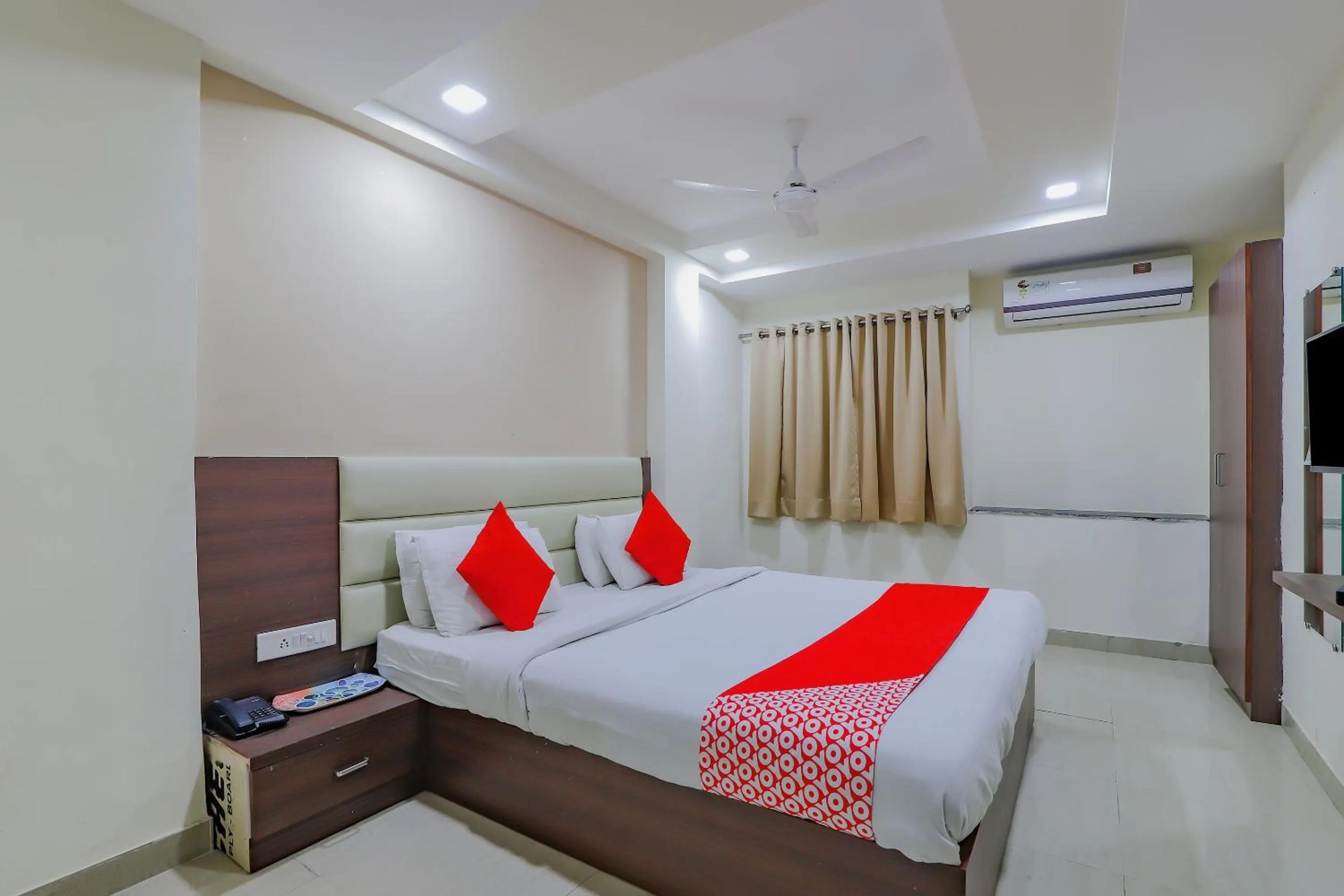 Bedroom in Hotel O Greenwood