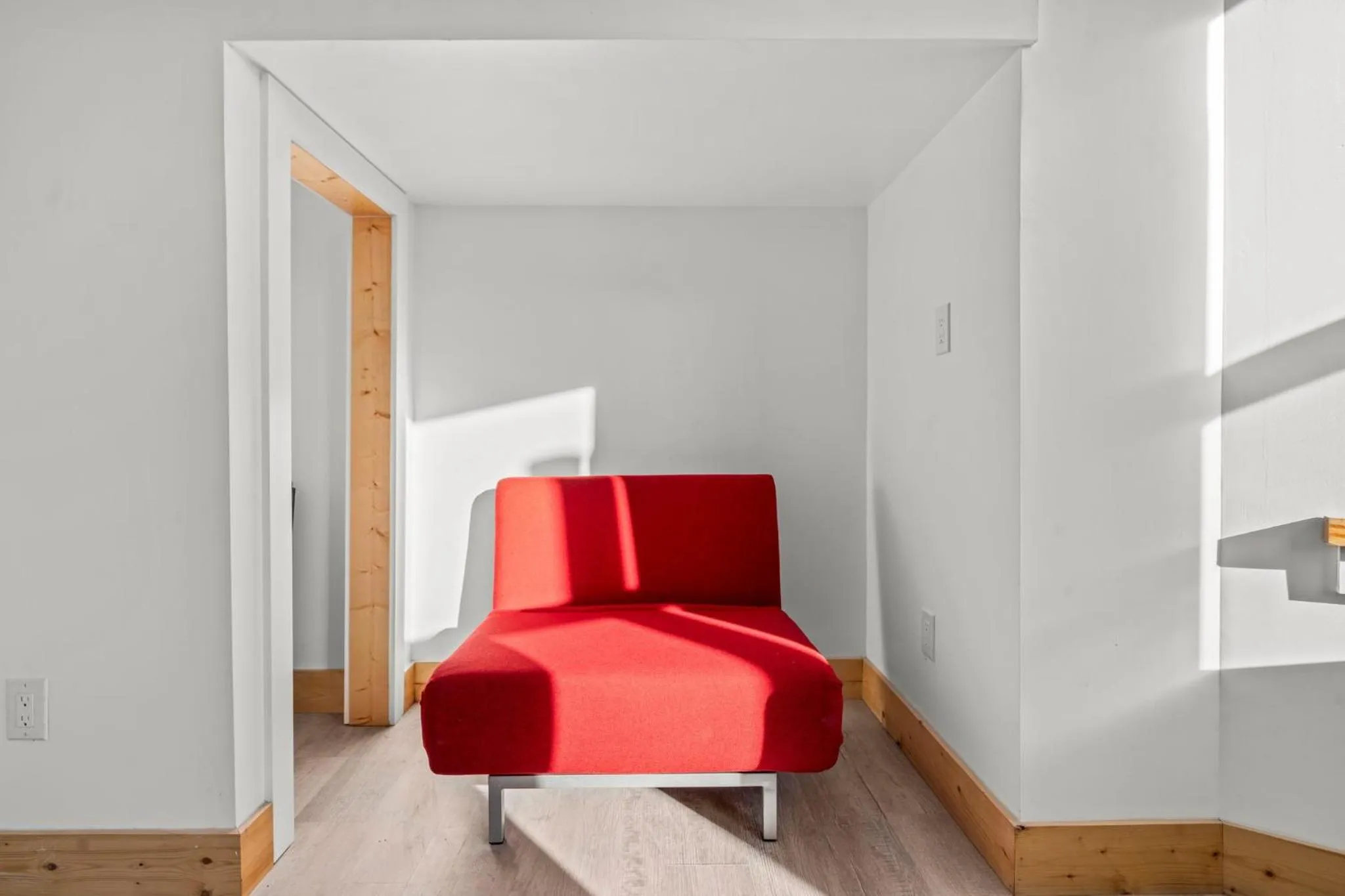 Seating area in Goodseed Suites Philadephia Center