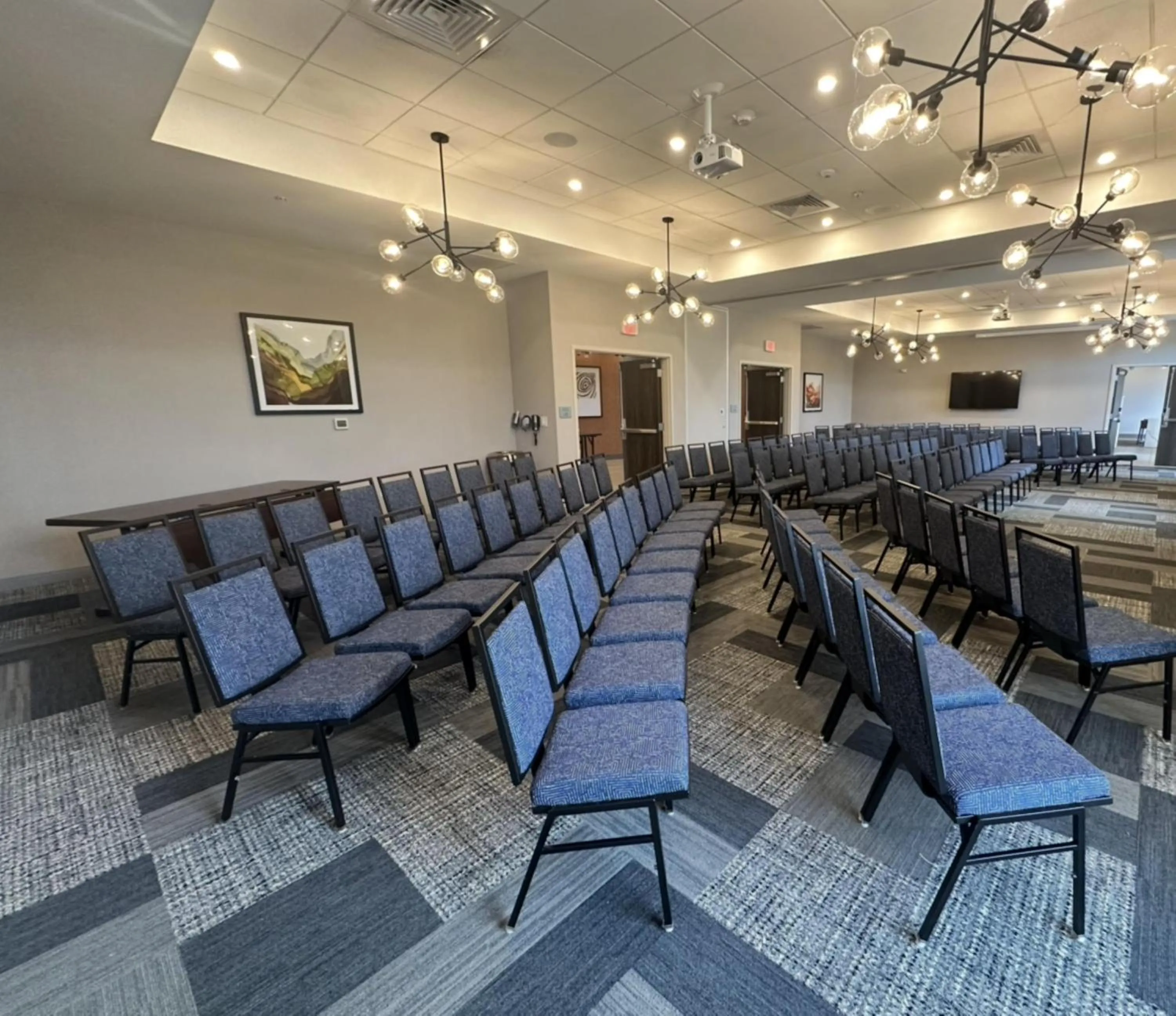 Meeting/conference room in DoubleTree by Hilton Greenville Woodruff Road