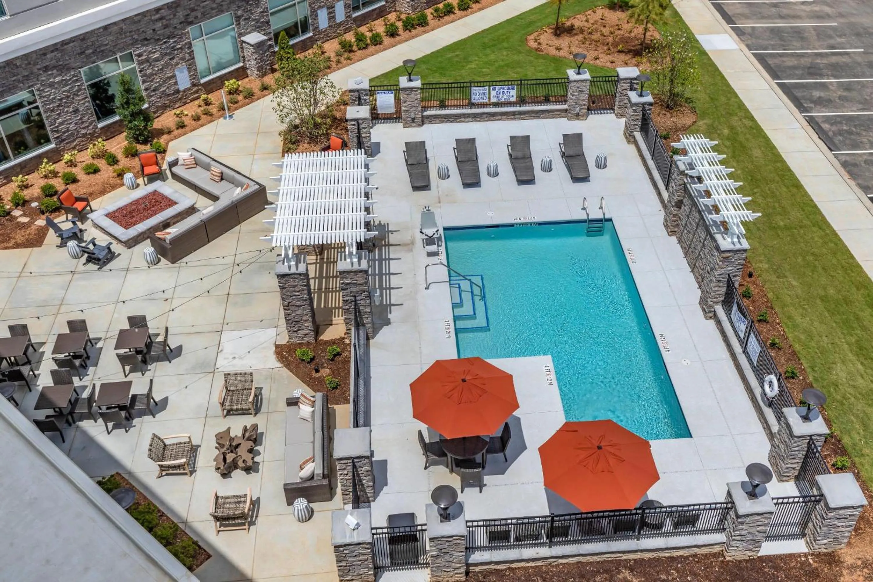 Swimming pool in Cambria Hotel Greenville