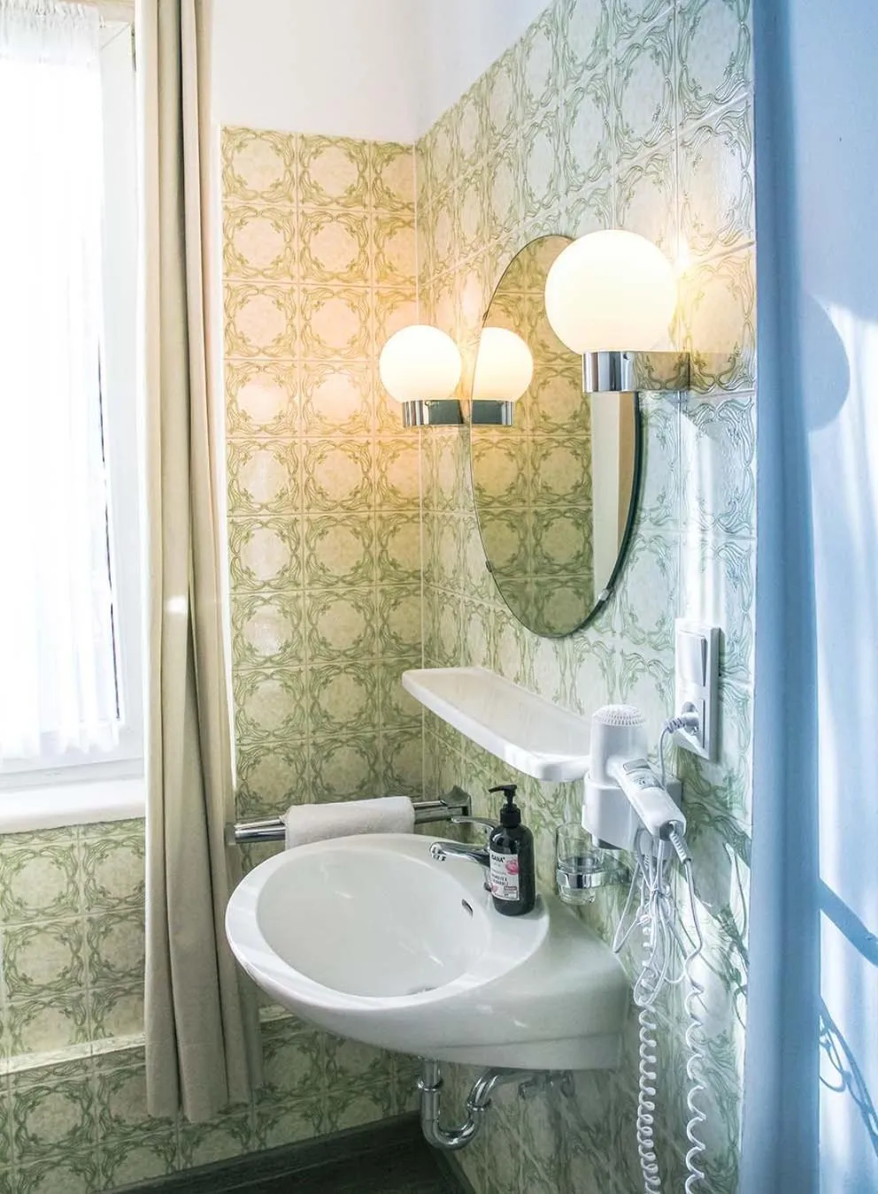 Bartmanns Haus & Schwan GmbH