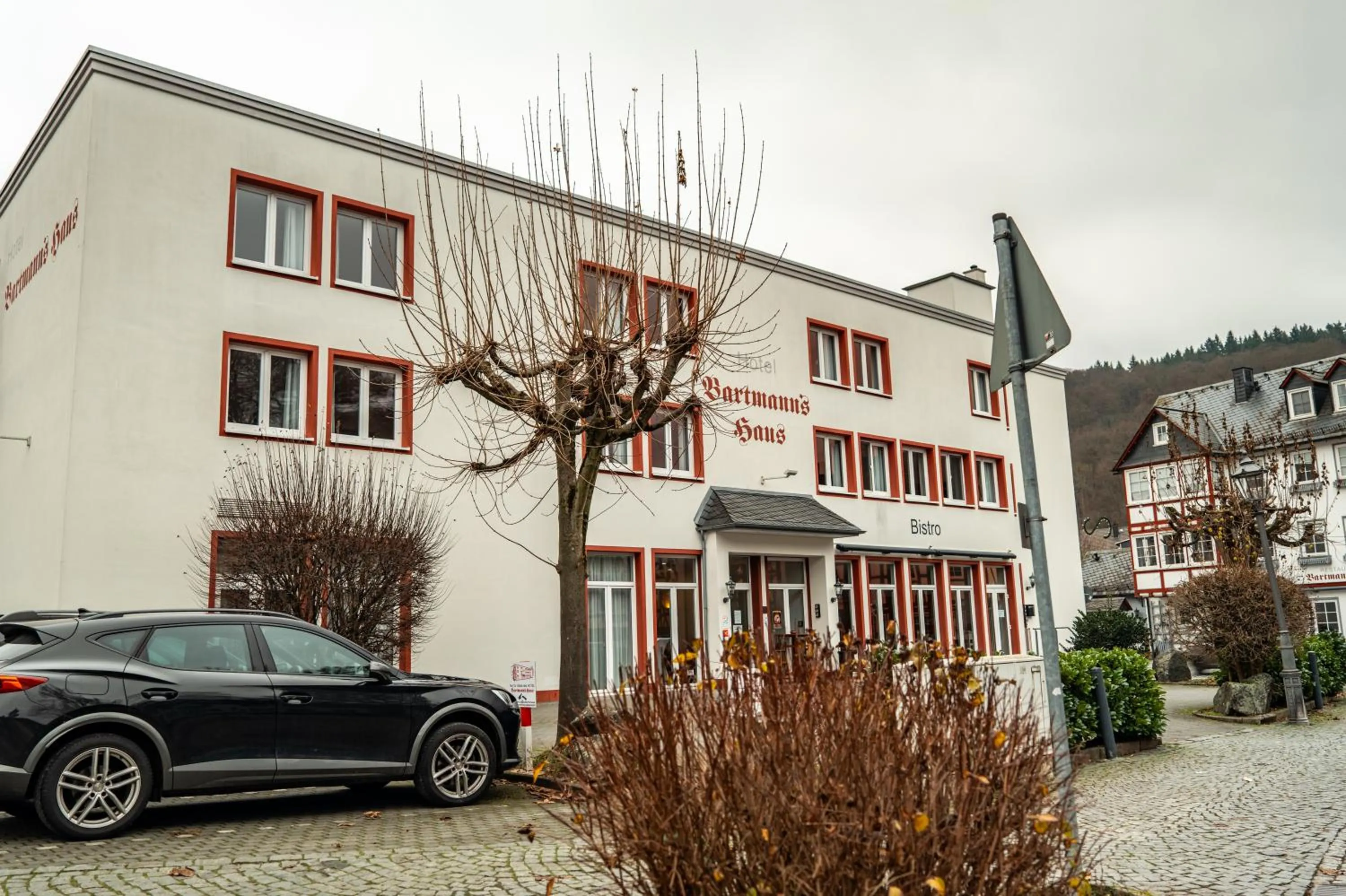 Bartmanns Haus & Schwan GmbH