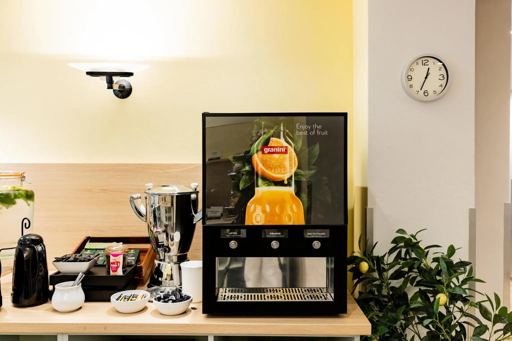 Breakfast in Garner Hotel Cologne East by IHG