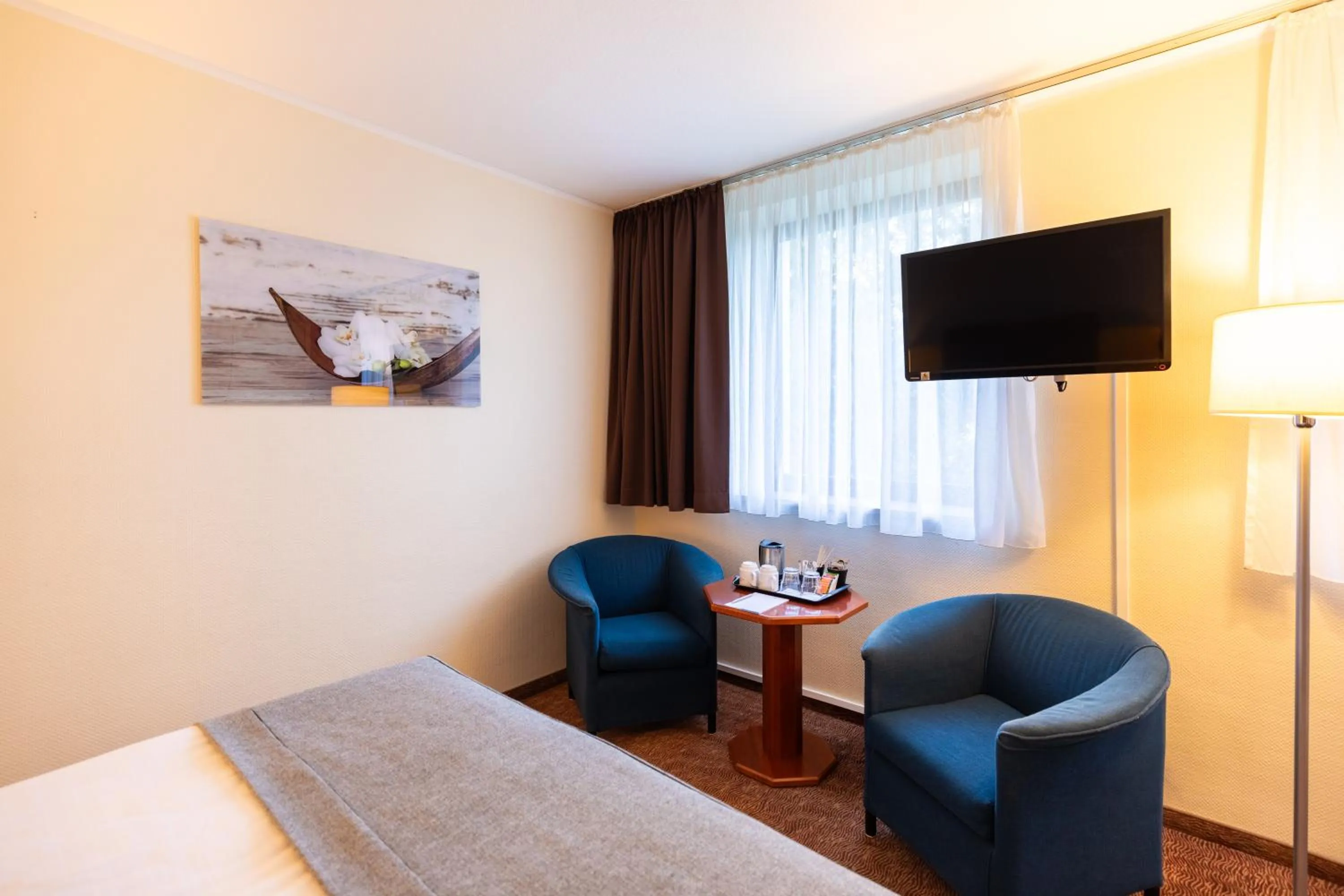 Bed in Select Hotel Silence Garden Köln