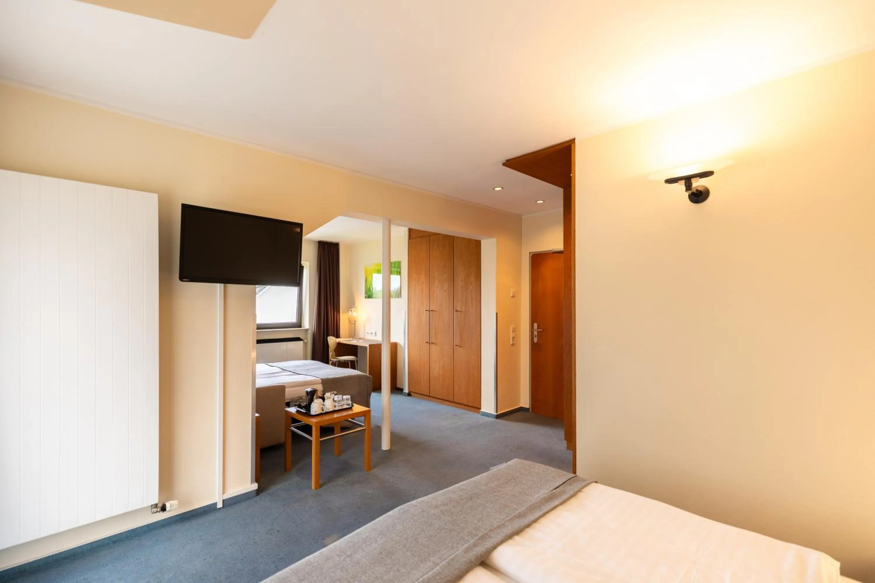 Bed in Select Hotel Silence Garden Köln