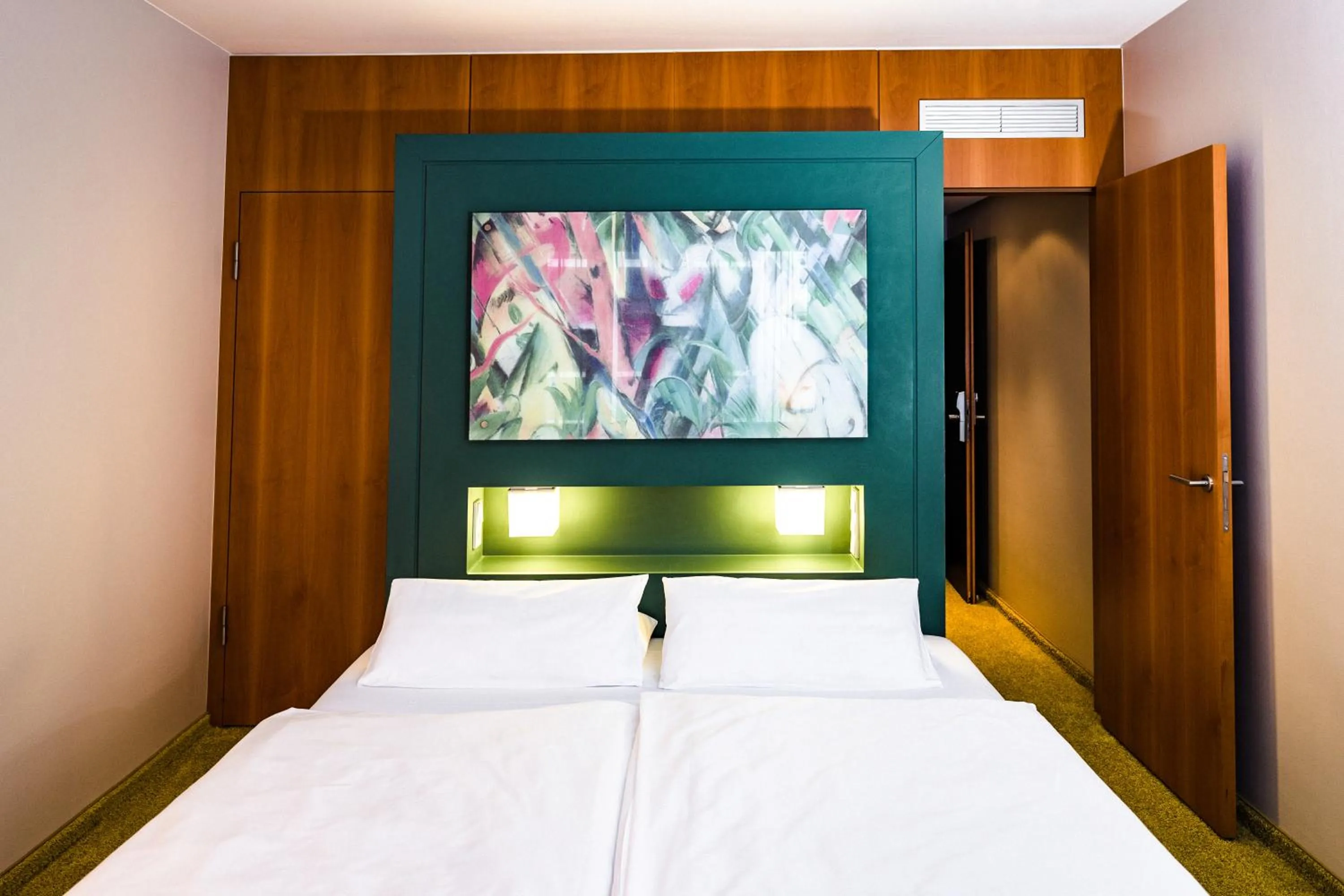 Bed in Hotel Der Blaue Reiter