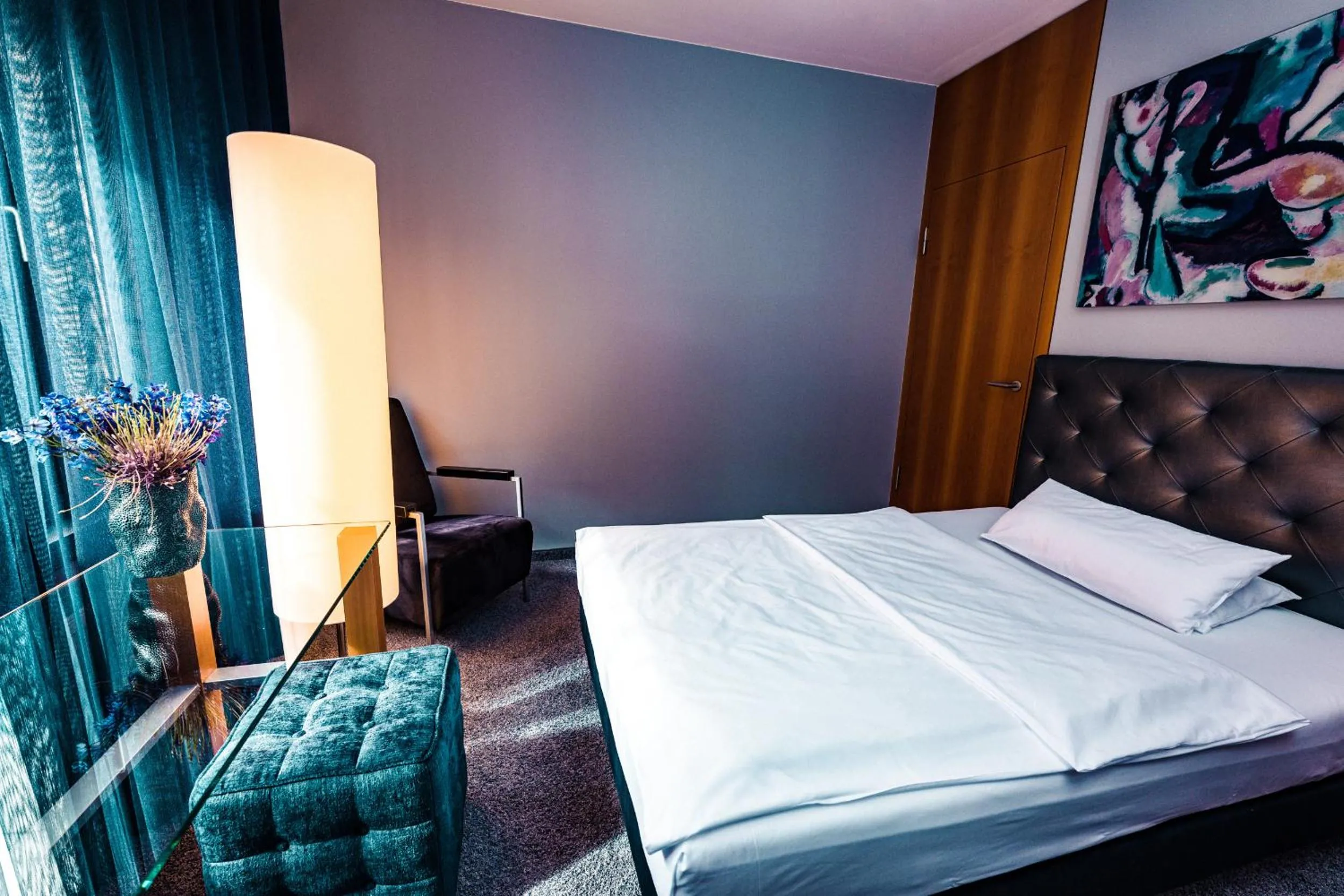 Photo of the whole room, Bed in Hotel Der Blaue Reiter