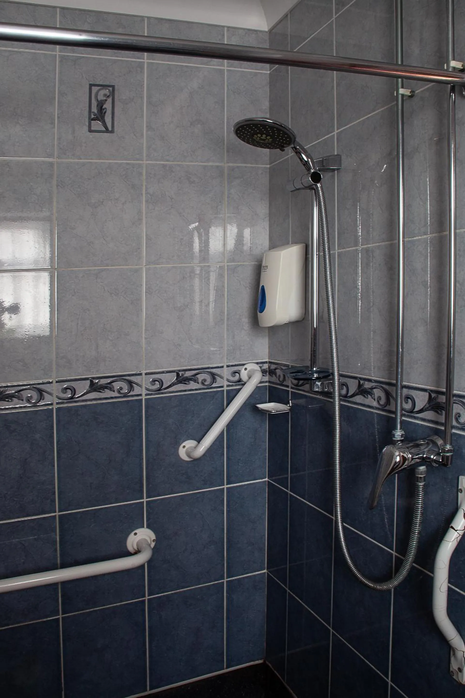 Bedroom in Oliver Twist Country Inn