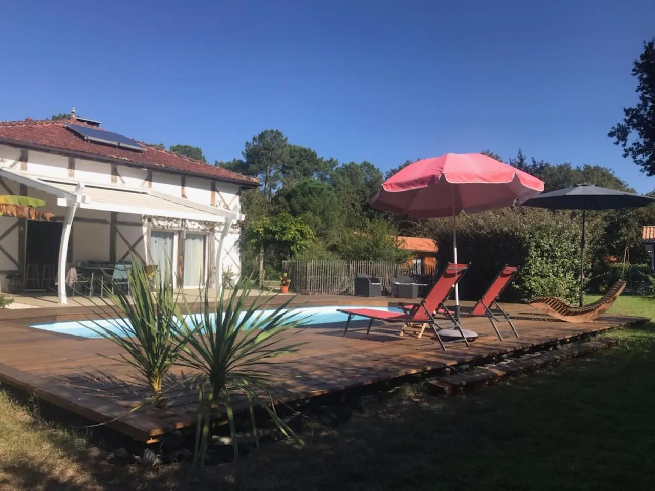 Day in La résinière de pirique