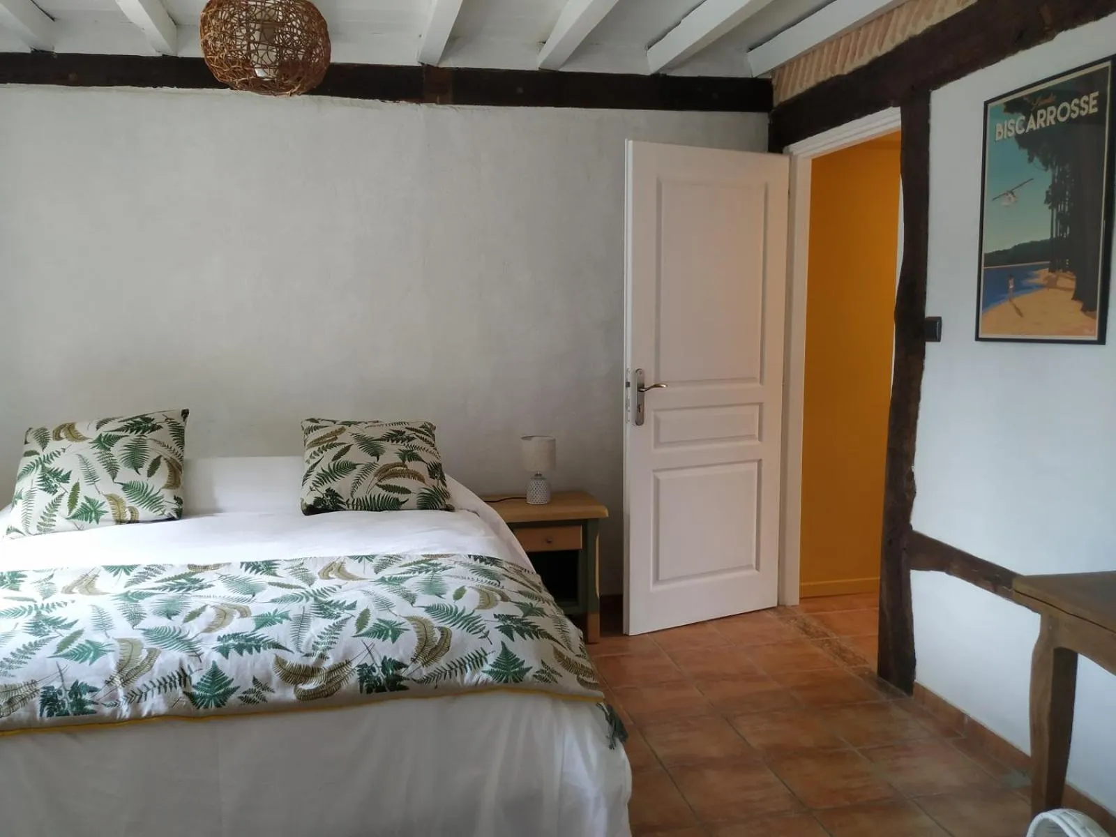 Photo of the whole room, Bed in La résinière de pirique