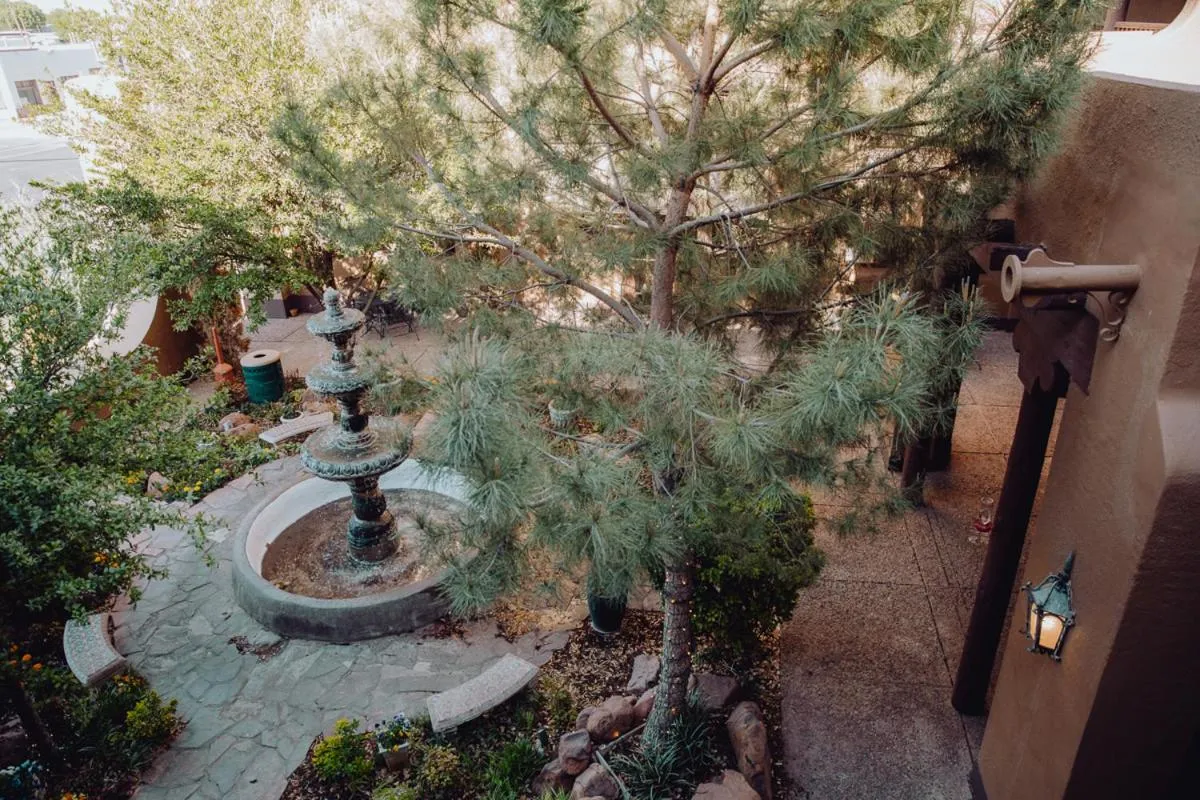 Garden in Hotel El Capitan