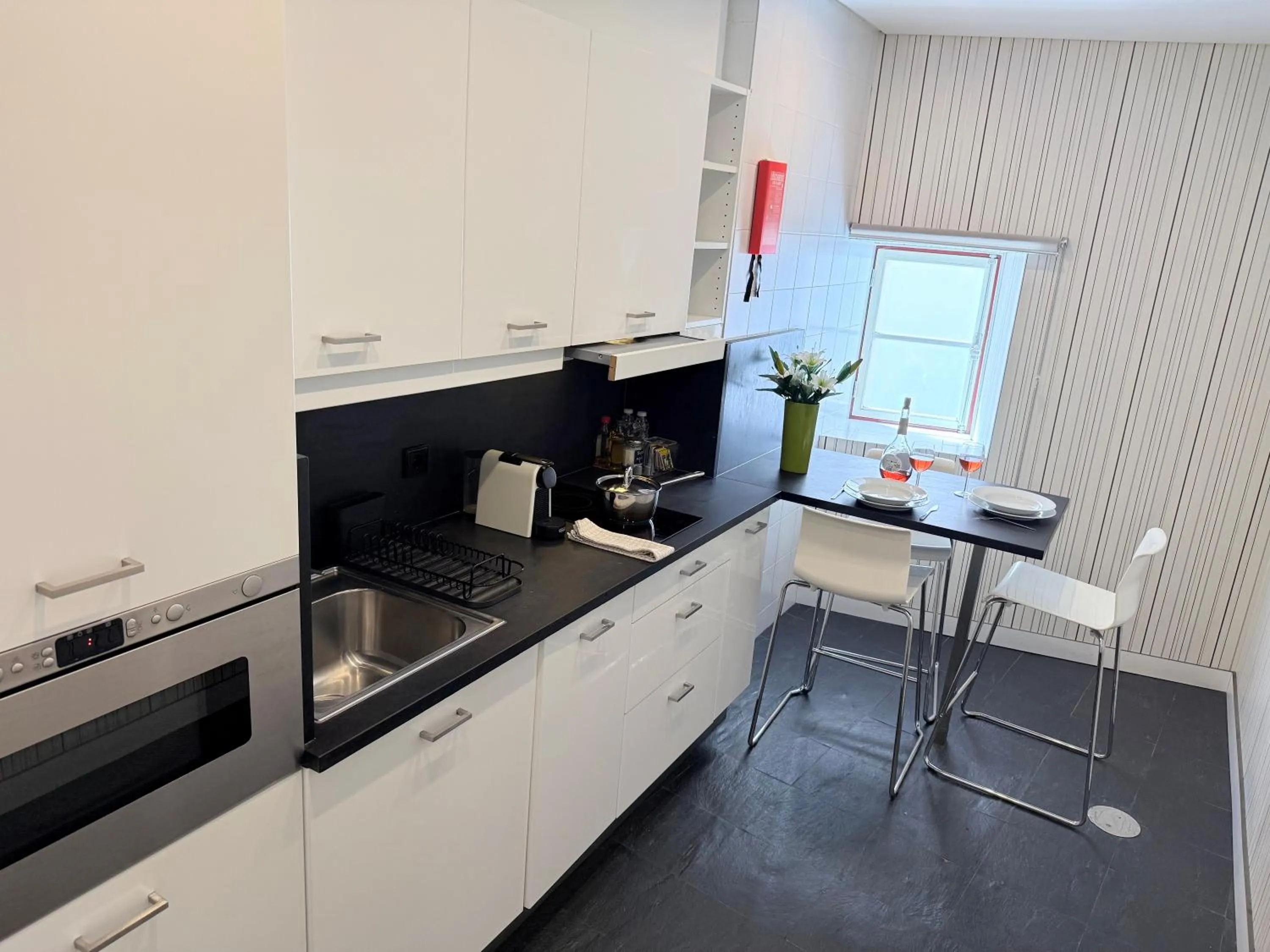 Coffee/tea facilities in Ribeira Cinema Apartments