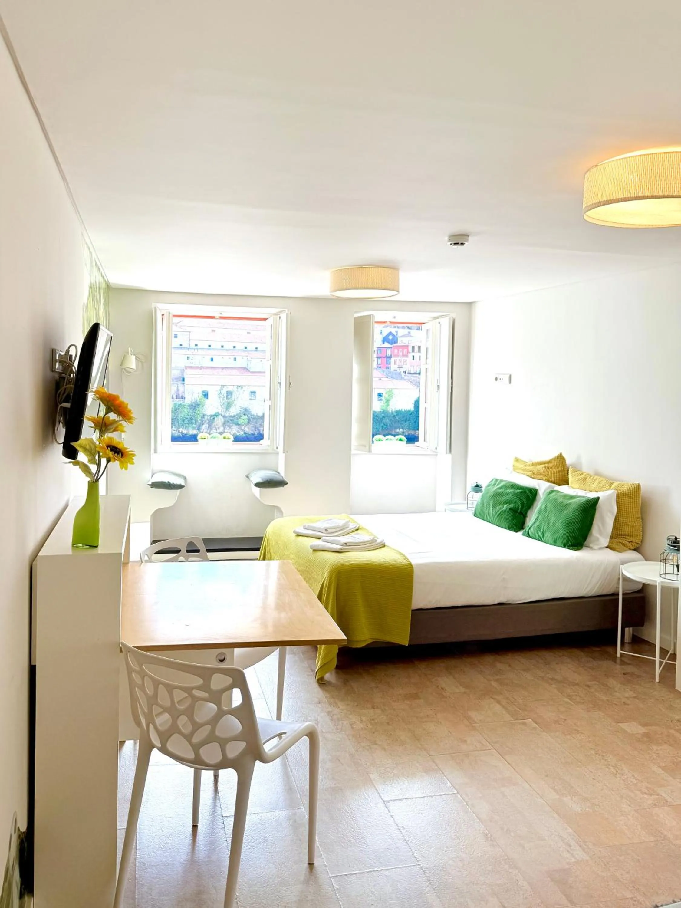 Bed in Ribeira Cinema Apartments