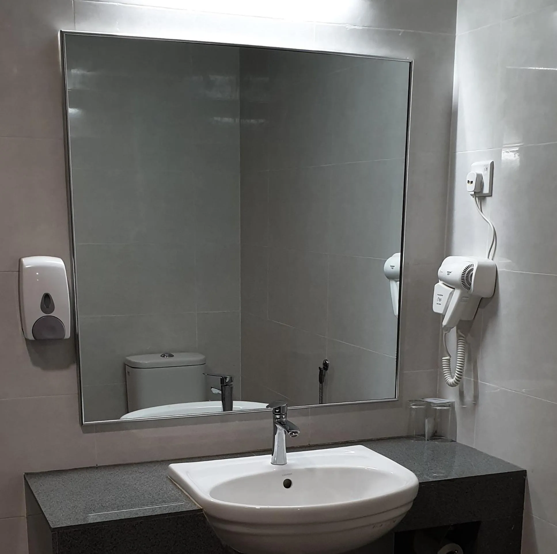 Bathroom in Hotel Samila