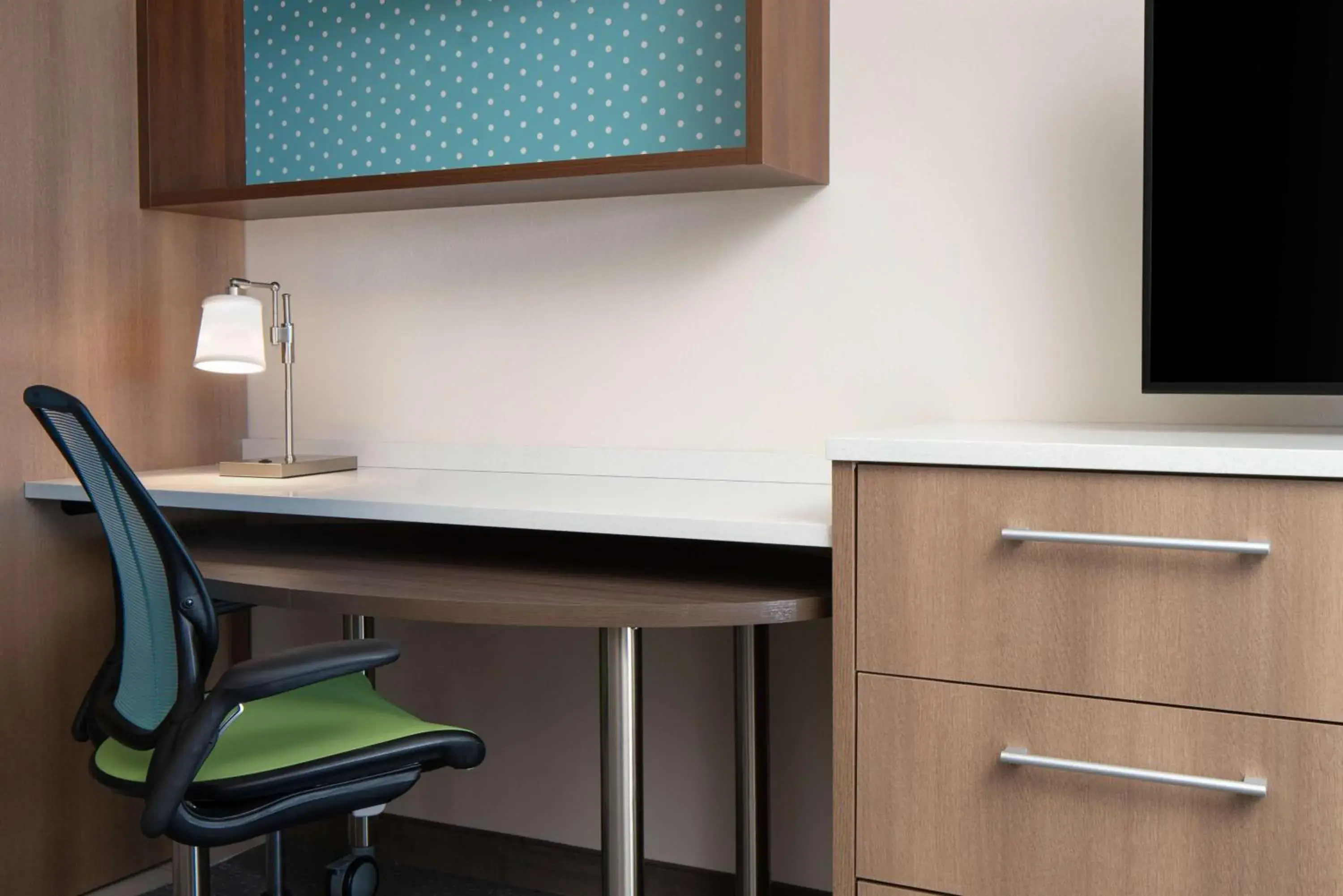 King Studio Suite - Hearing Access/Non-Smoking in Home2 Suites By Hilton Carlsbad New Mexico King Studio Suite - Hearing Access/Non-Smoking in Home2 Suites By Hilton Carlsbad New Mexico