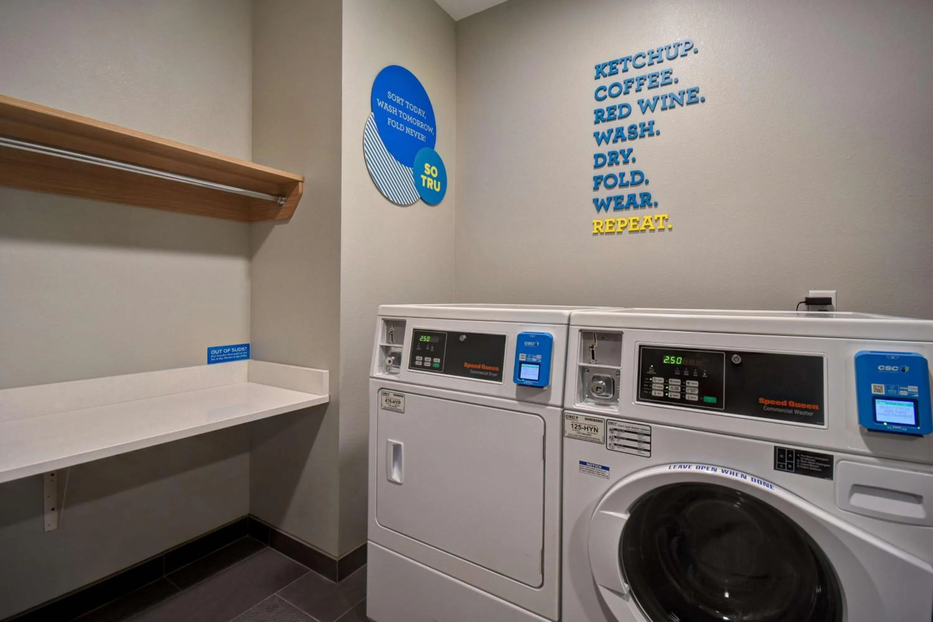 Property building in Tru By Hilton Auburn, In