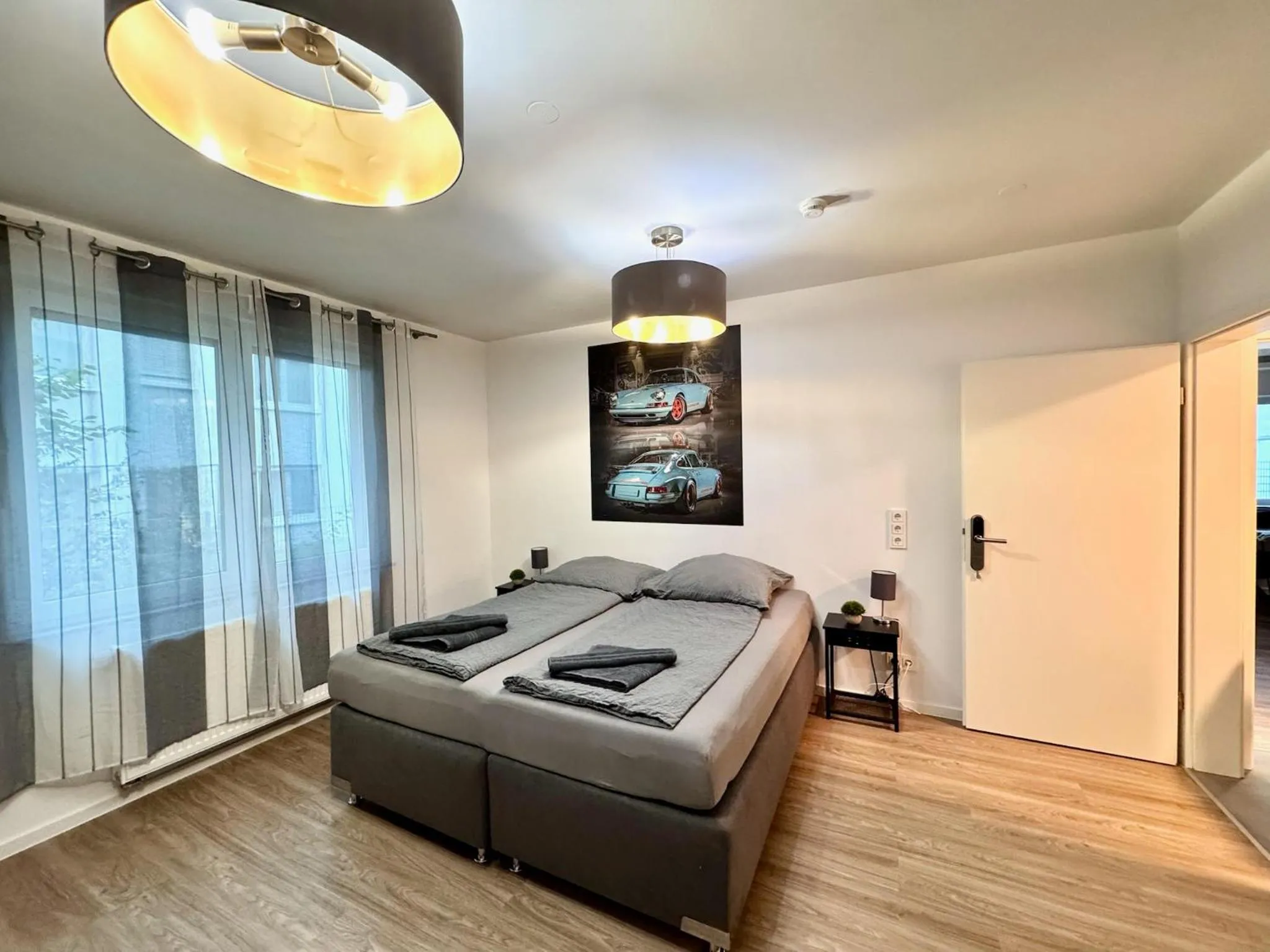 Bed in Porschenahe Wohung