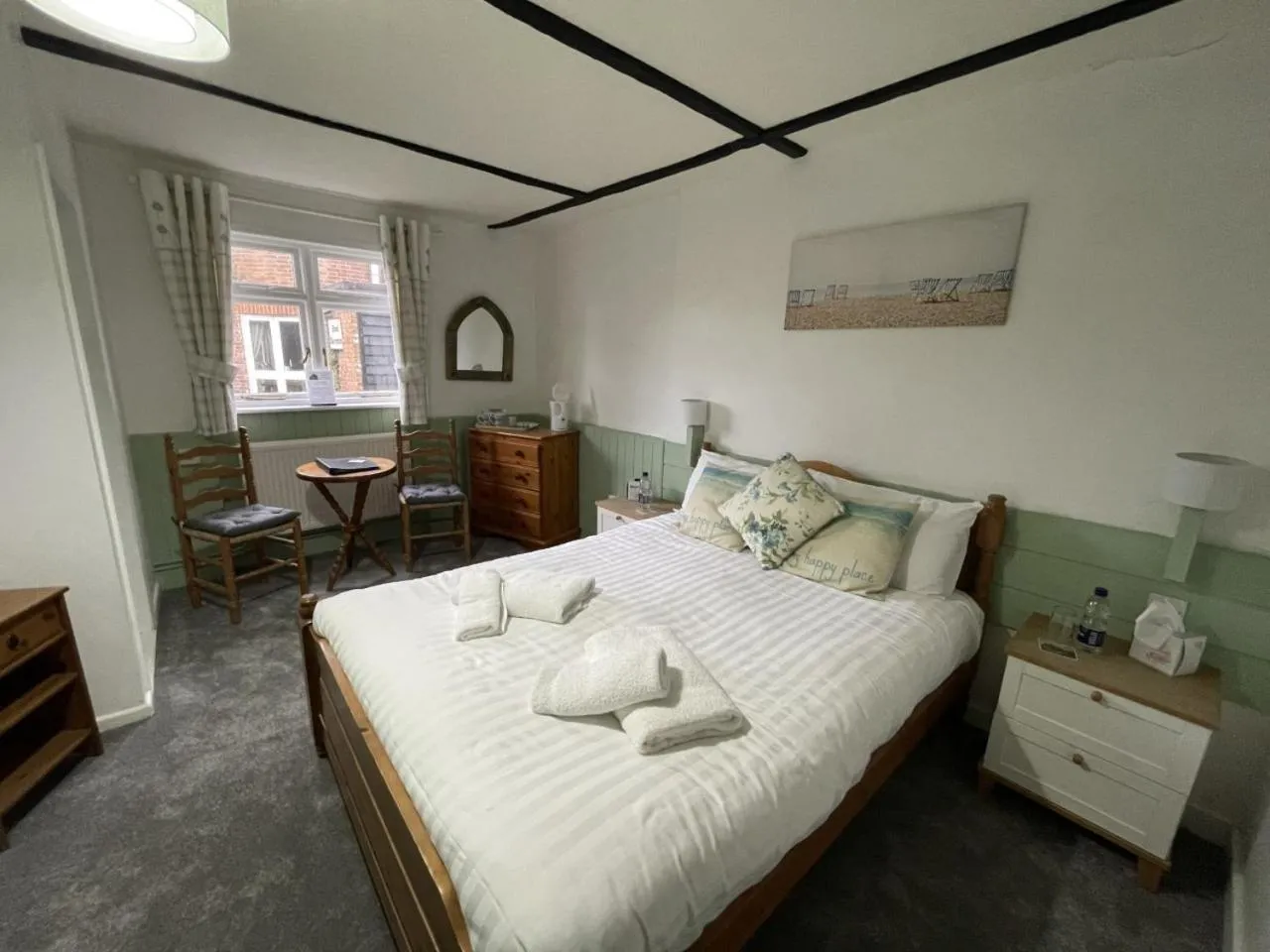 Bed in Playden Oasts Hotel