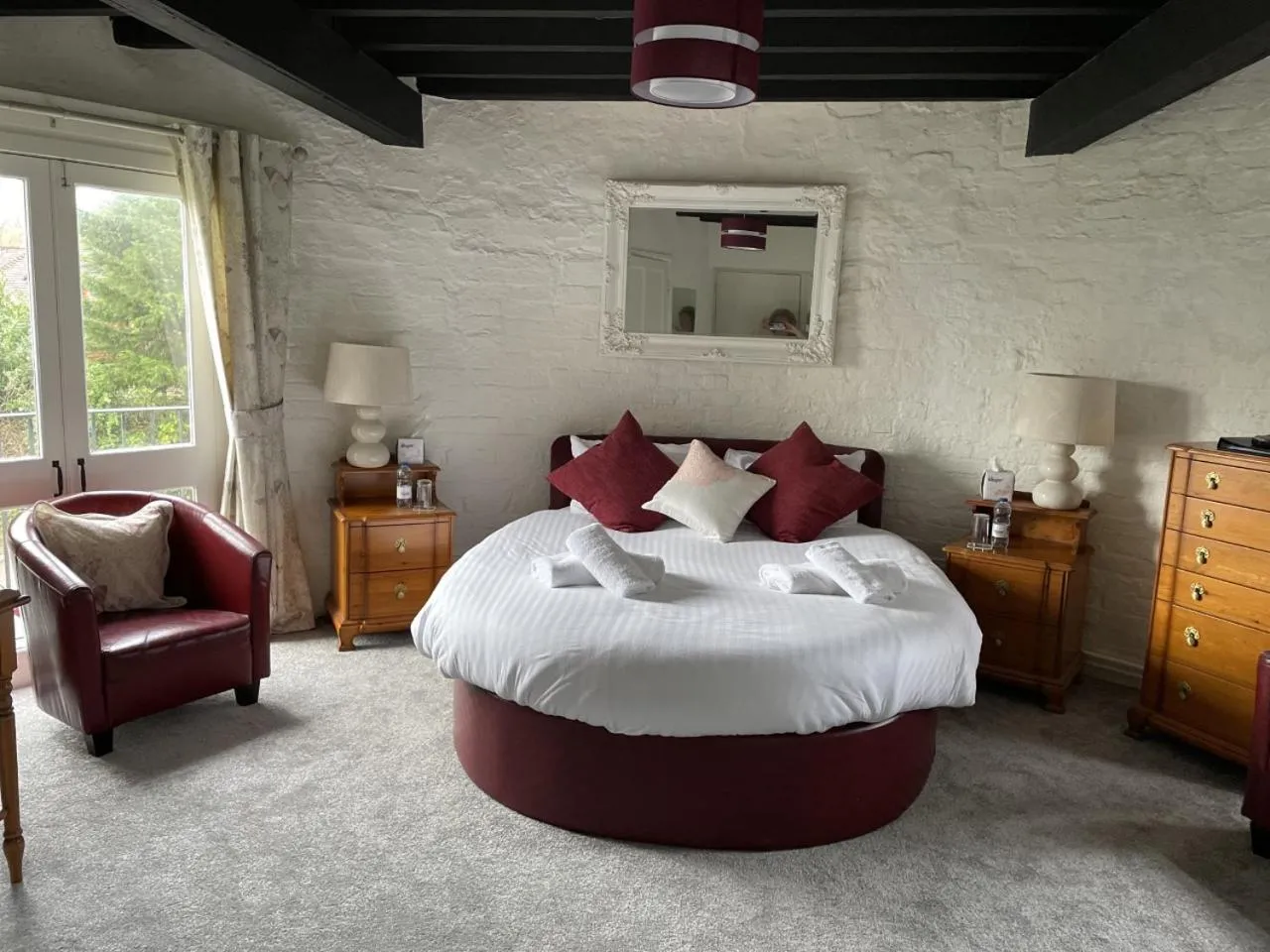 Bed in Playden Oasts Hotel