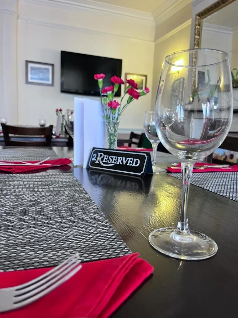 Restaurant/places to eat in The Harp Freehouse and Guesthouse