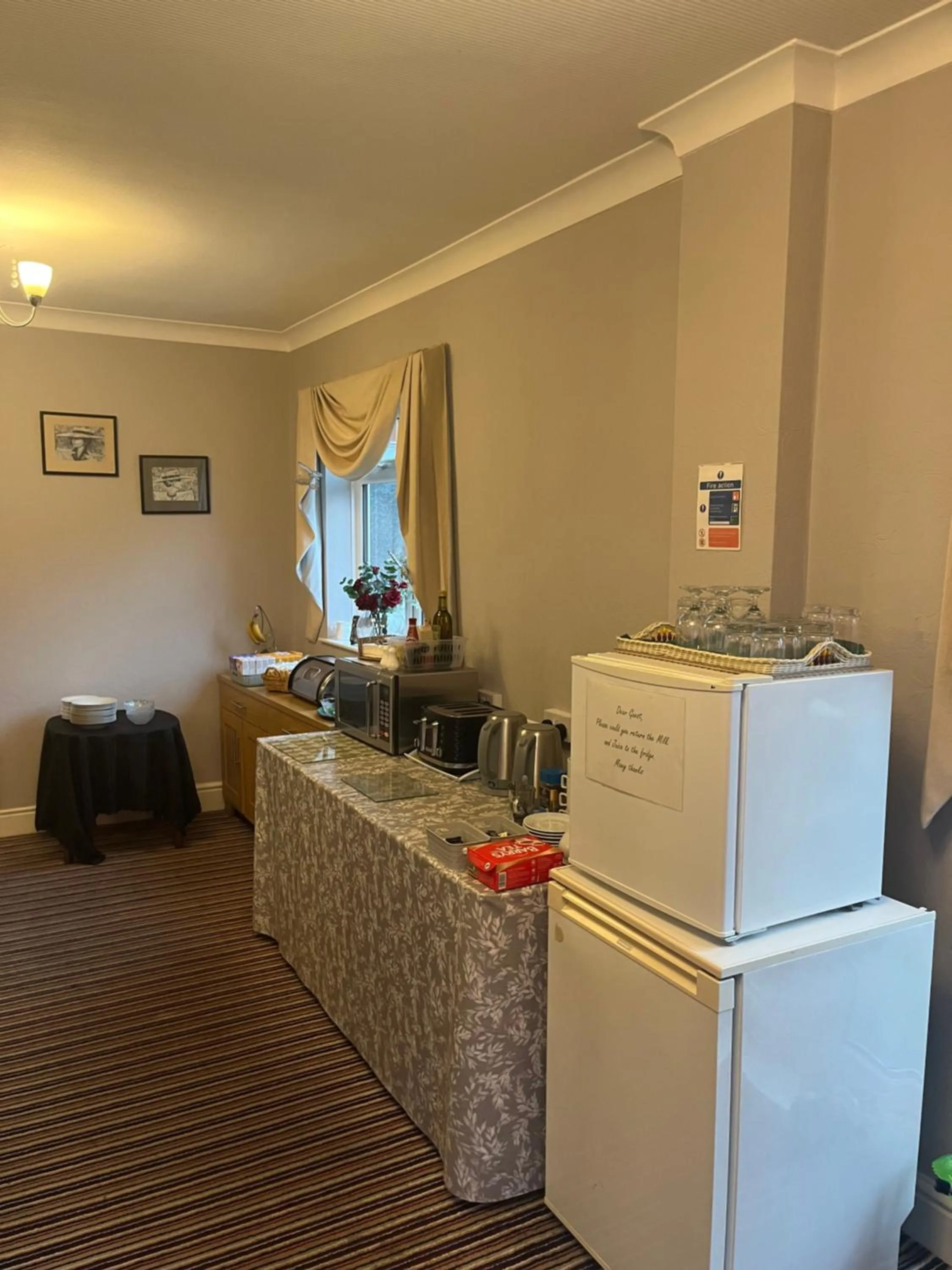 Dining area in The Harp Freehouse and Guesthouse