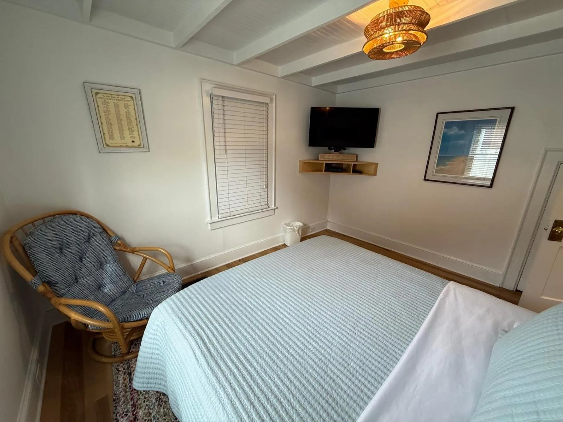 Bed in Island Guesthouse and Motel OBX