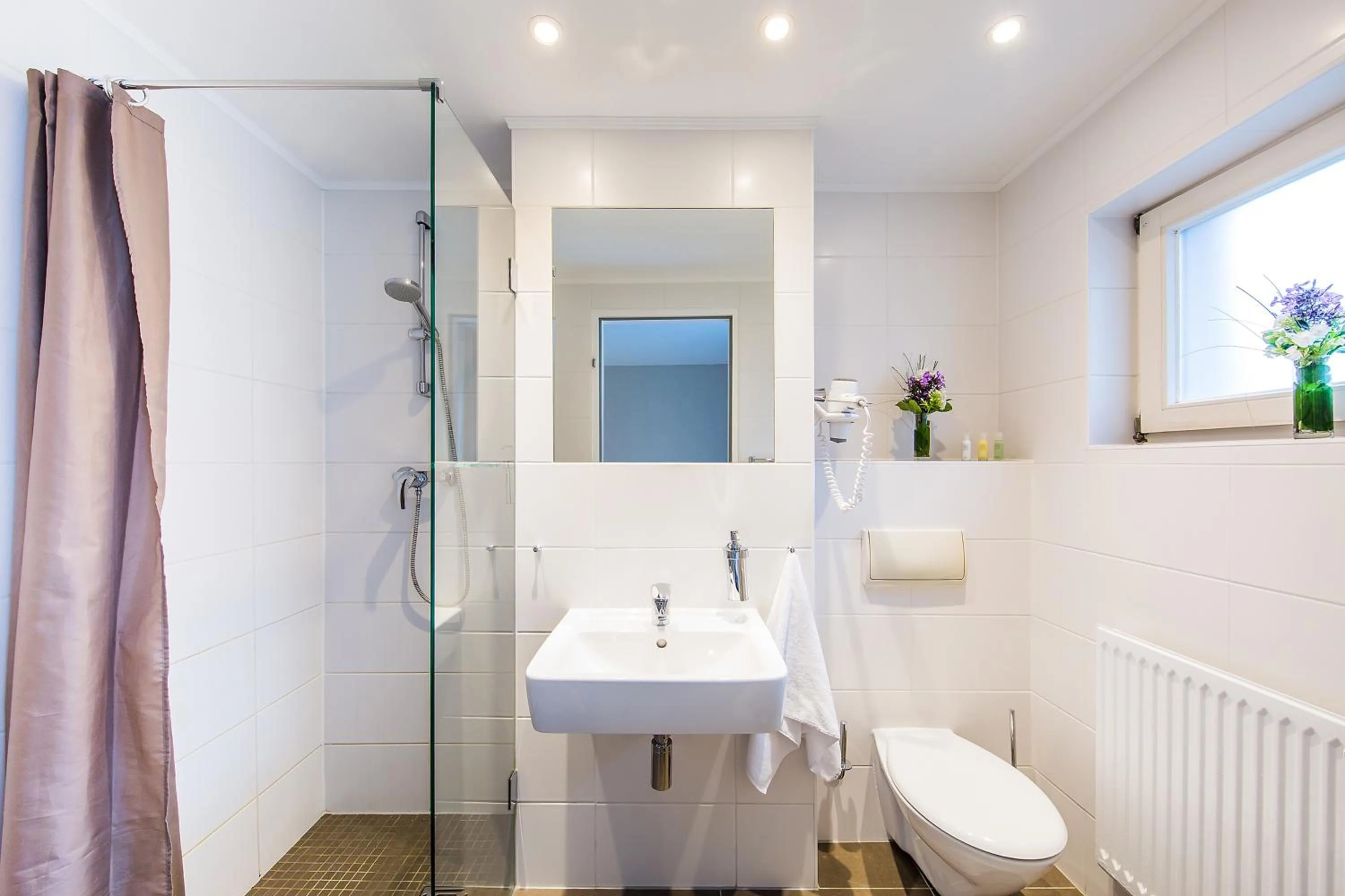 Bathroom in fjord hotel berlin