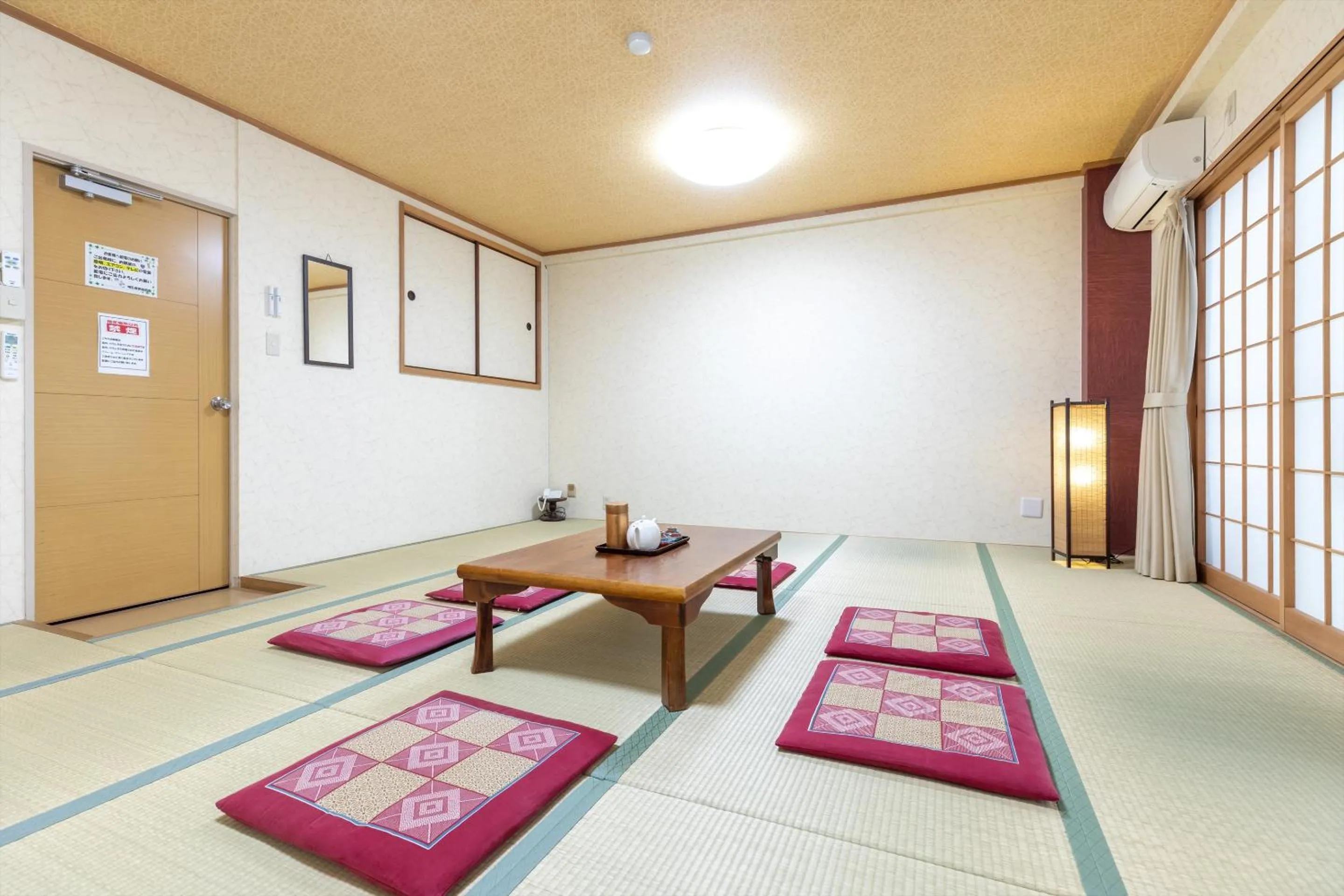 Seating area in Business Ryokan Akashiya Annex