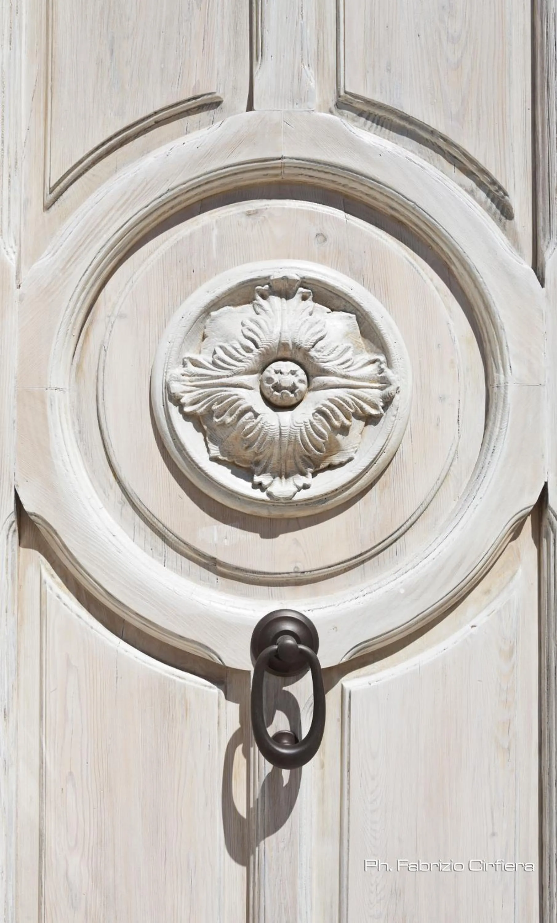 Decorative detail in Palazzo Dei Dondoli